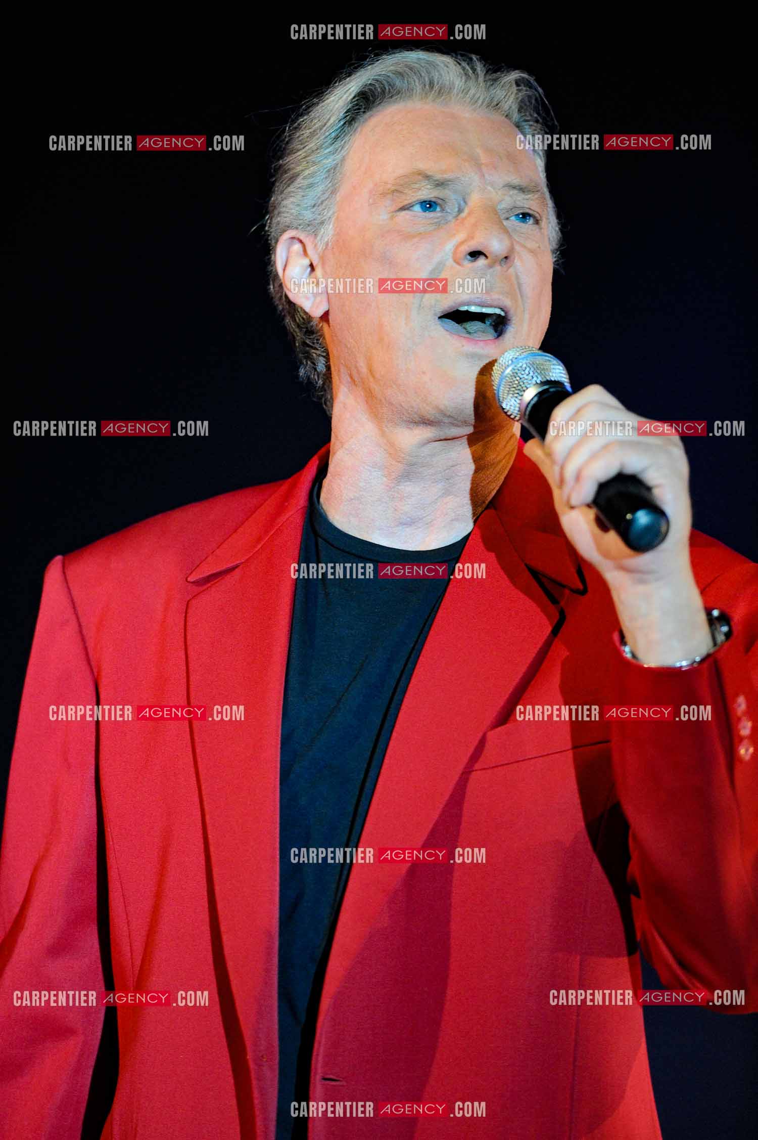 Le chanteur Herbert Léonard en concert en 2011.    ( Exclusif )