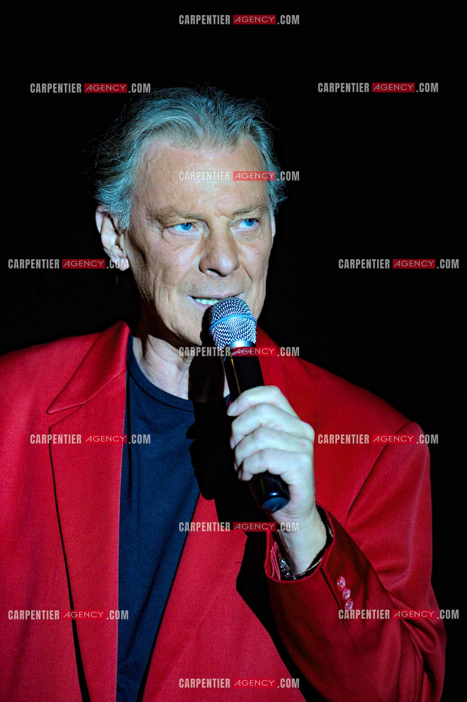 Le chanteur Herbert Léonard en concert en 2011.    ( Exclusif )