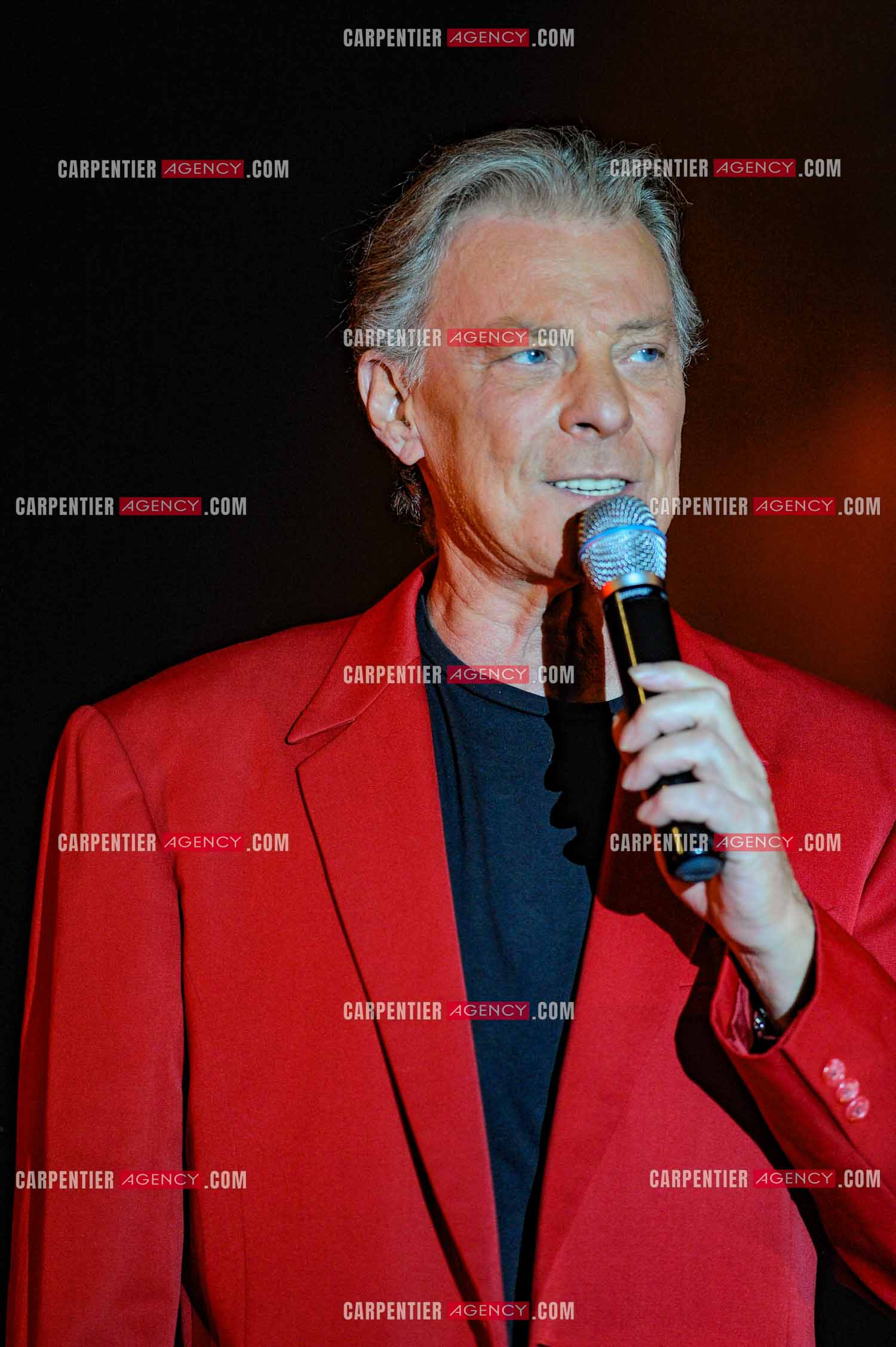 Le chanteur Herbert Léonard en concert en 2011.    ( Exclusif )