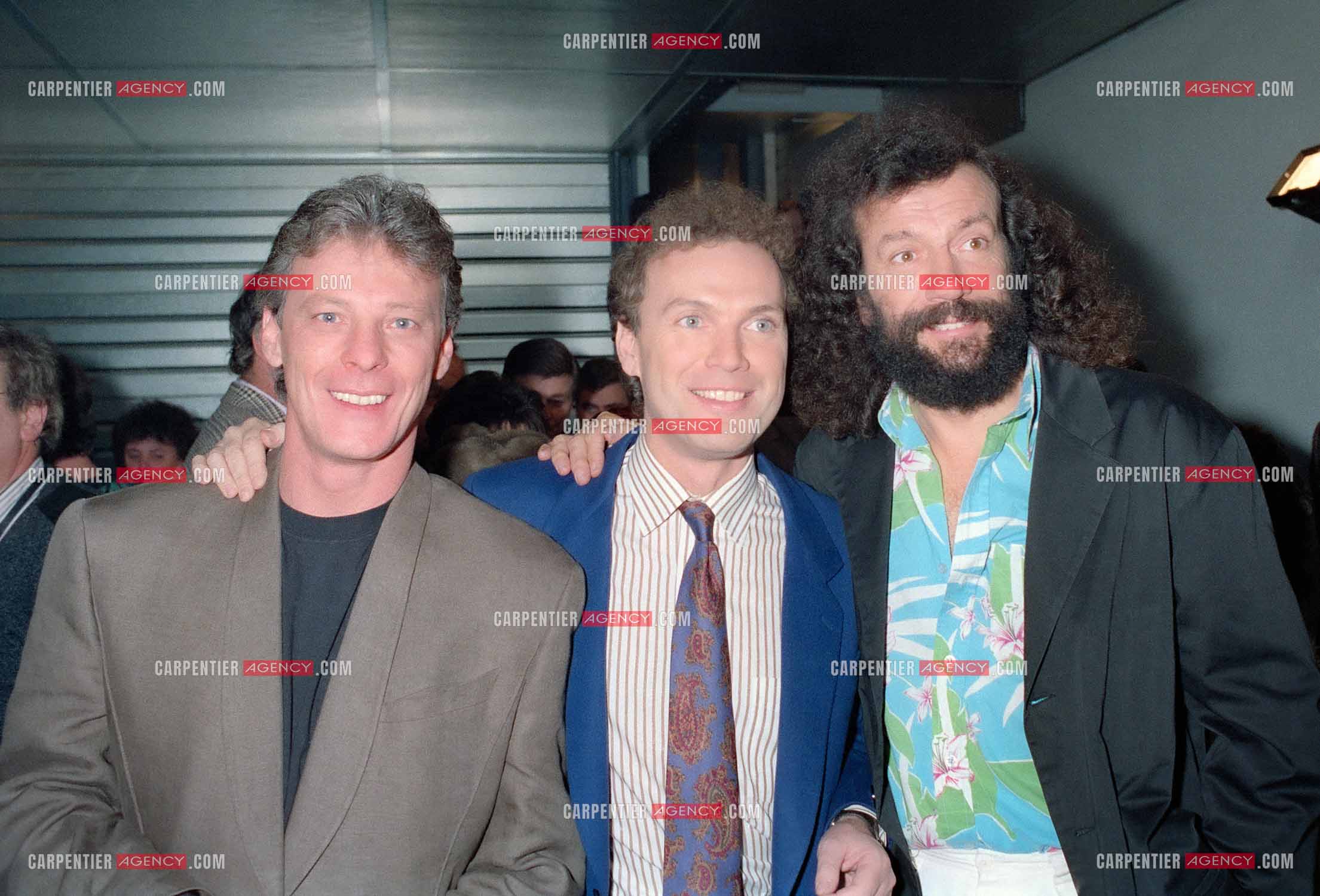 Le chanteur Herbert Léonard invité spécial pour l'émission “ Avis de Recherche “ en 1990. Parmis les invités, ses amis Julien Lepers et Antoine.   ( Exclusif )