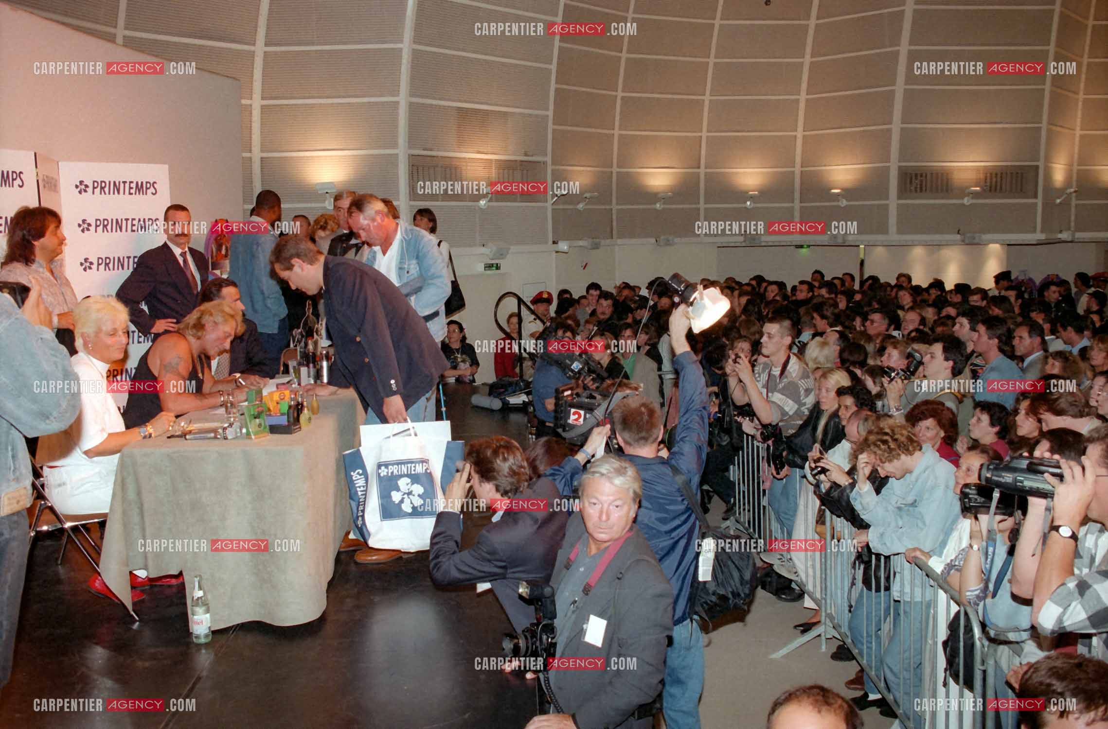 Photo J-HAL-95-558428