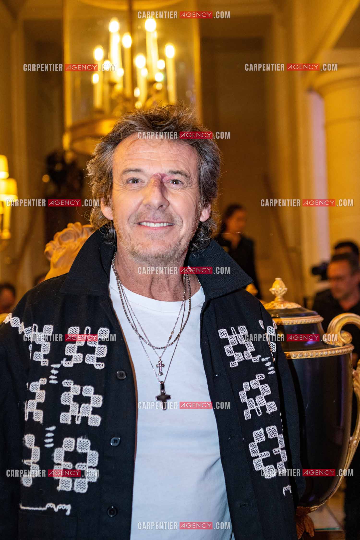 Soirée de Gala des Stéthos d'Or 2024 à l'Hôtel George V à Paris le 18 Mars 2024. L'animateur Jean-Luc Reichmann.