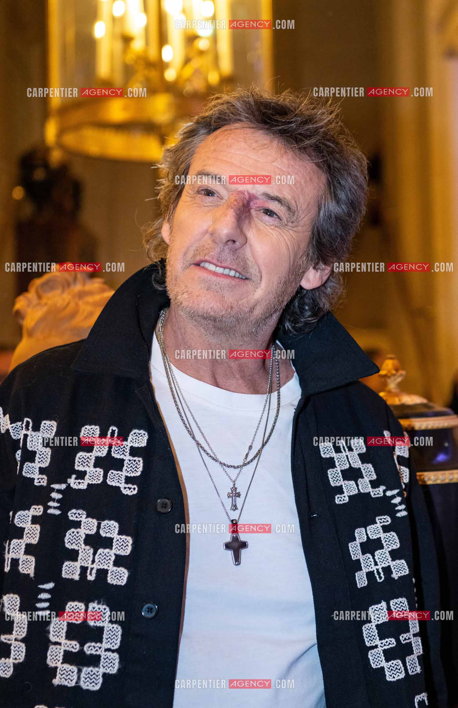 Soirée de Gala des Stéthos d'Or 2024 à l'Hôtel George V à Paris le 18 Mars 2024. L'animateur Jean-Luc Reichmann.