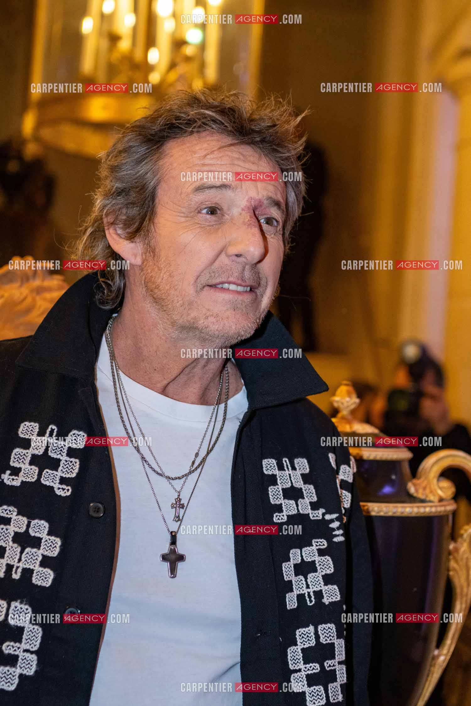 Soirée de Gala des Stéthos d'Or 2024 à l'Hôtel George V à Paris le 18 Mars 2024. L'animateur Jean-Luc Reichmann.