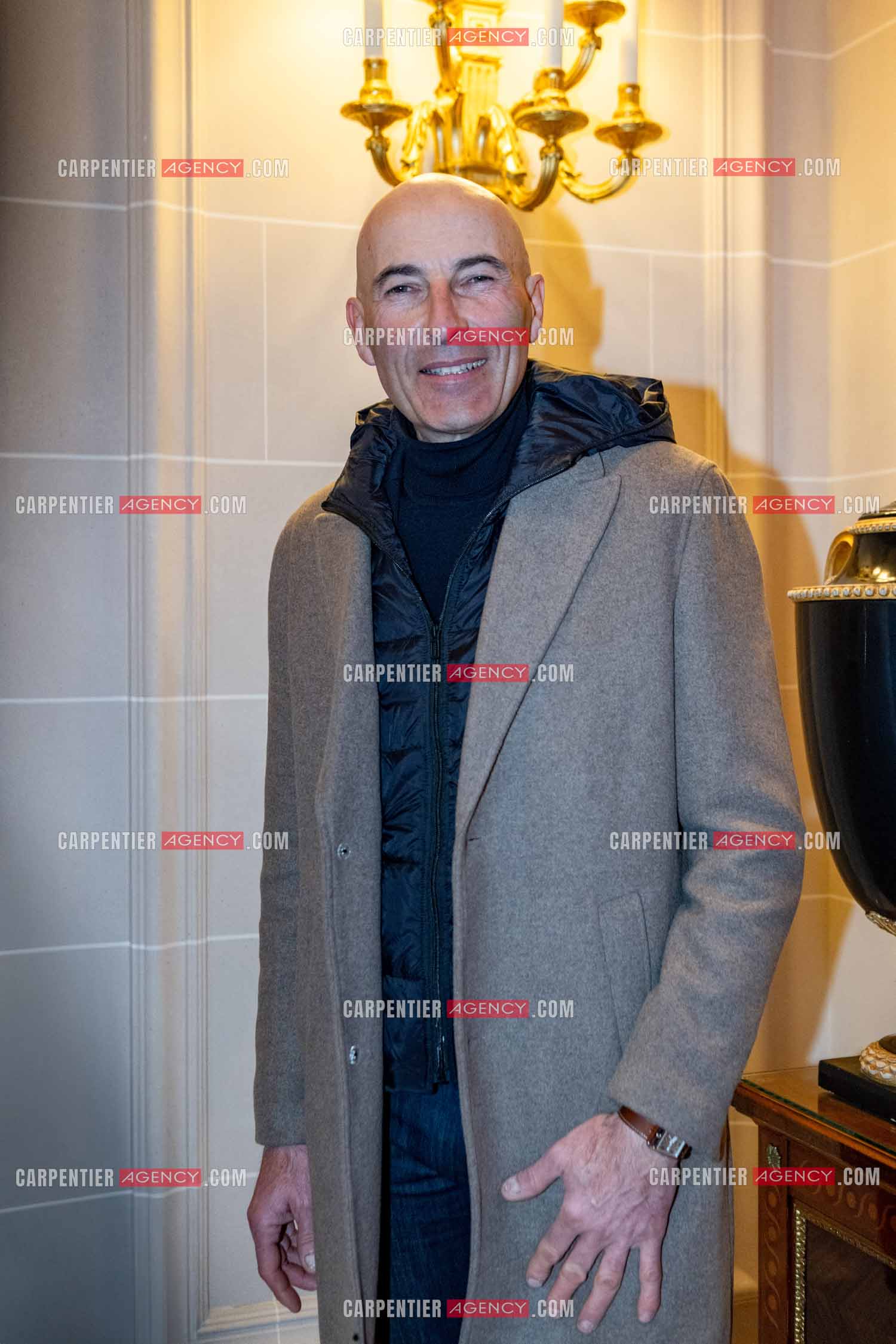 Soirée de Gala des Stéthos d'Or 2024 à l'Hôtel George V à Paris le 18 Mars 2024. L'humoriste Nicolas Canteloup.