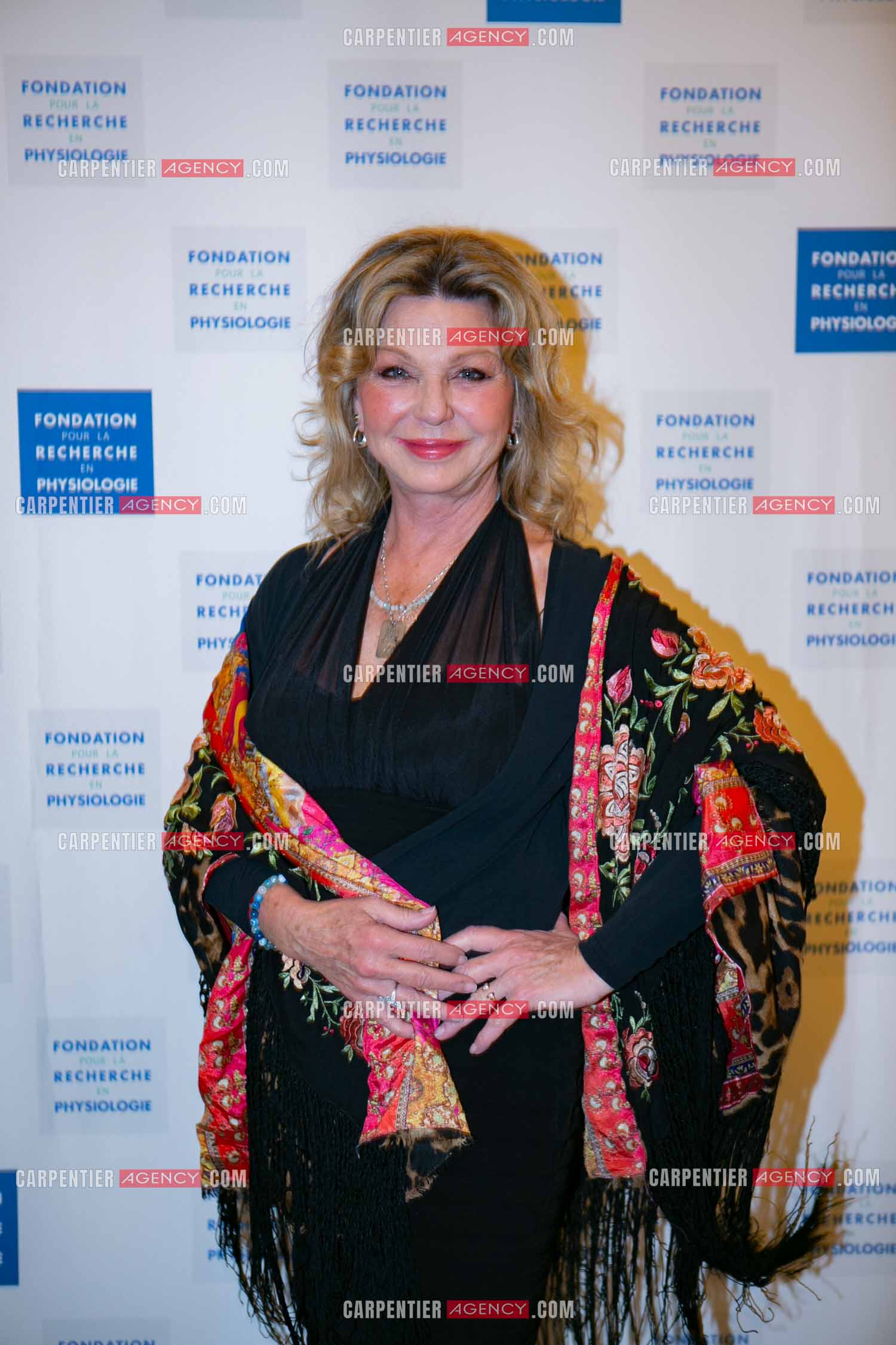 Soirée de Gala des Stéthos d'Or 2025 à l'Hôtel George V à Paris le 24 Mars 2025. La chanteuse Jeane Manson.