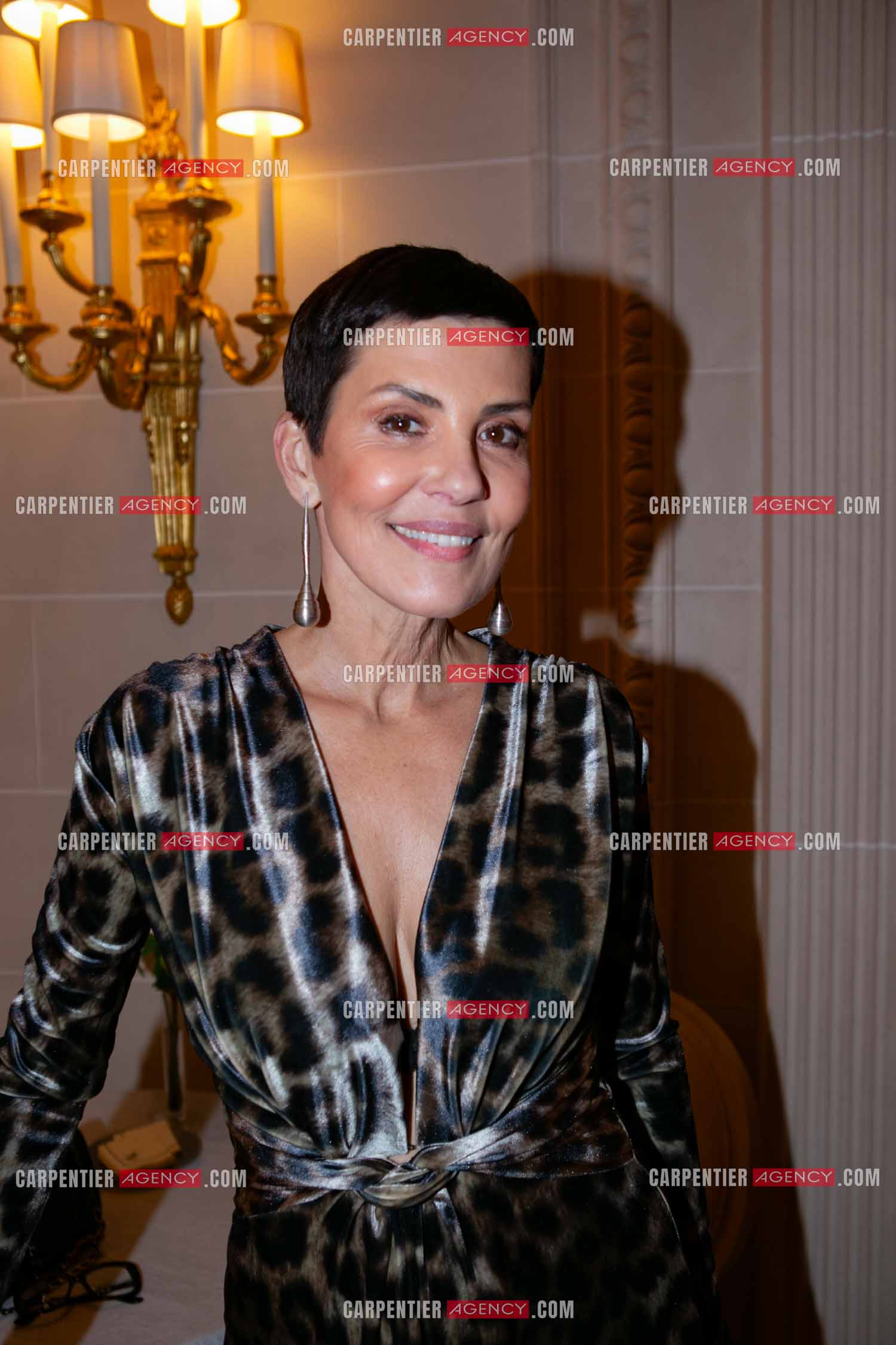 Soirée de Gala des Stéthos d'Or 2025 à l'Hôtel George V à Paris le 24 Mars 2025. L'animatrice Cristina Cordula.