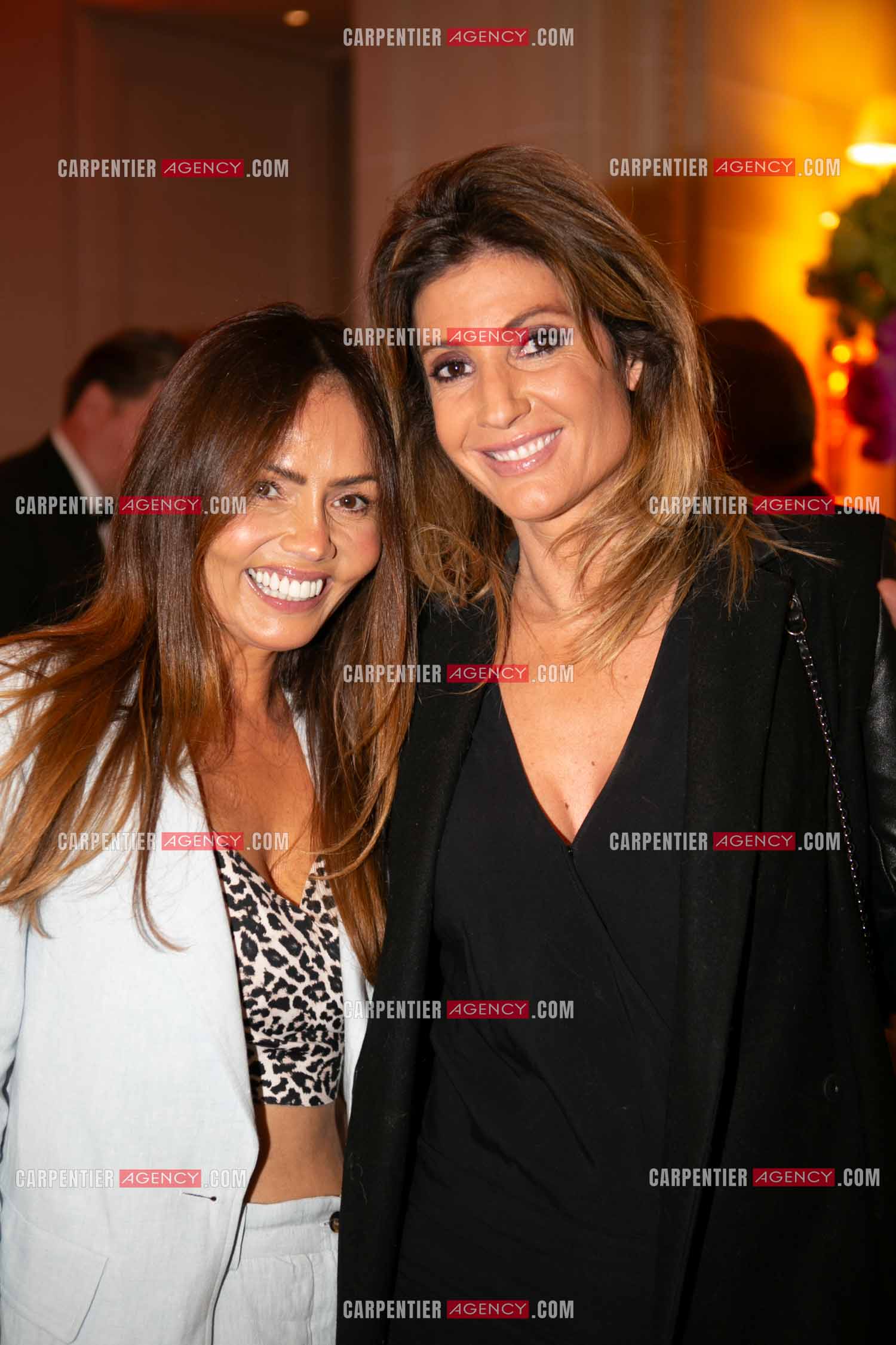 Soirée de Gala des Stéthos d'Or 2025 à l'Hôtel George V à Paris le 24 Mars 2025. Karine Arsene et Caroline Ithurbide.