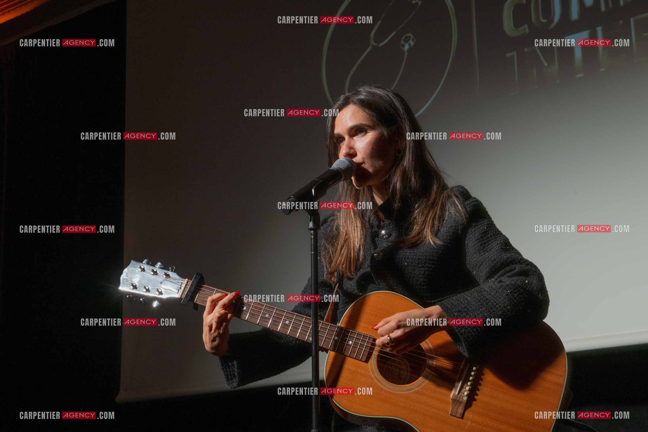 Soirée de Gala des Stéthos d'Or 2024 à l'Hôtel George V à Paris le 18 Mars 2024. La chanteuse Joyce Jonathan.
