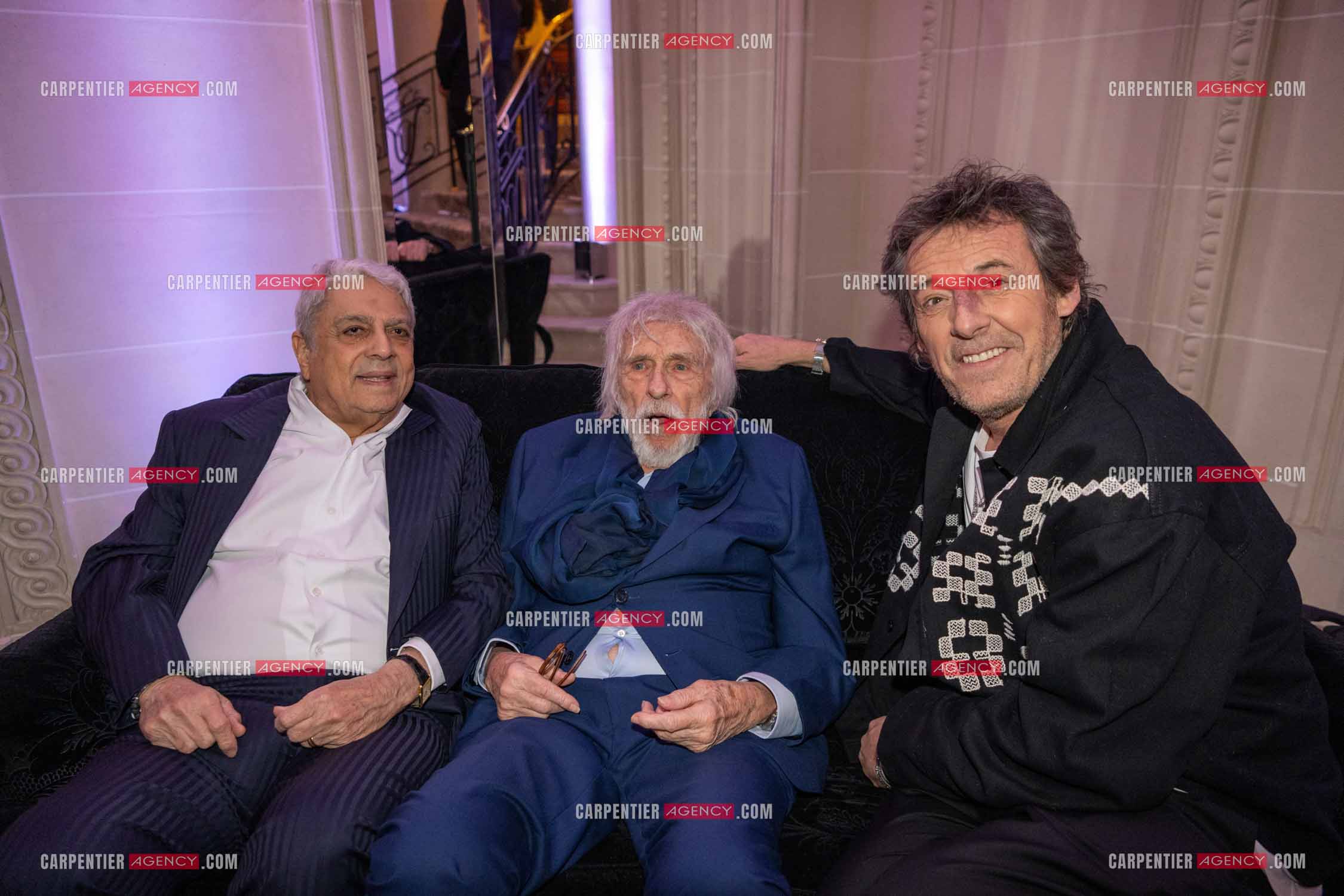 Soirée de Gala des Stéthos d'Or 2024 à l'Hôtel George V à Paris le 18 Mars 2024. Enrico Macias, Pierre Richard et Jean-Luc Reichmann.