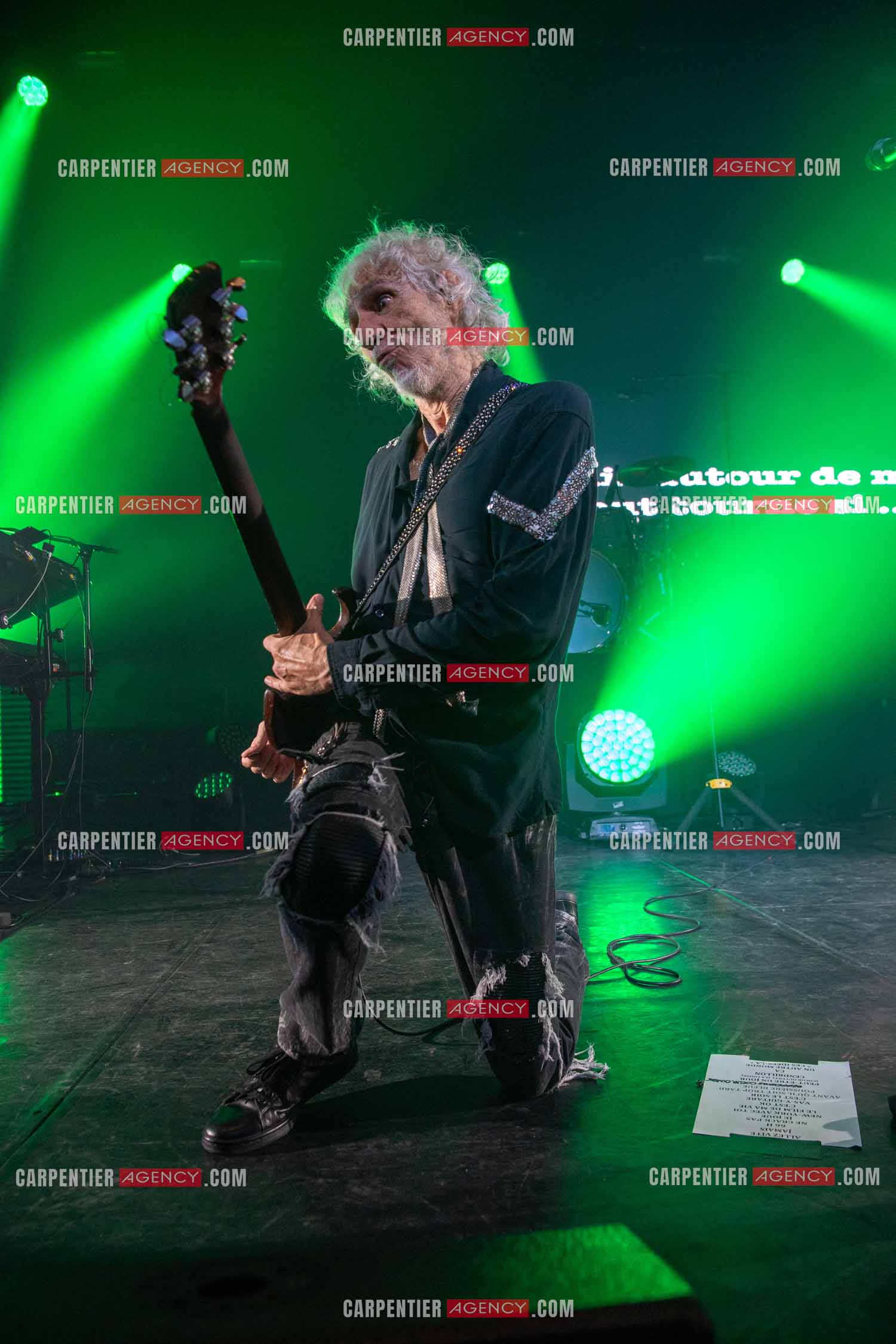 Le chanteur Louis Bertignac en concert au théâtre Galil le 25 Nov 2023.    ( Exclusif )