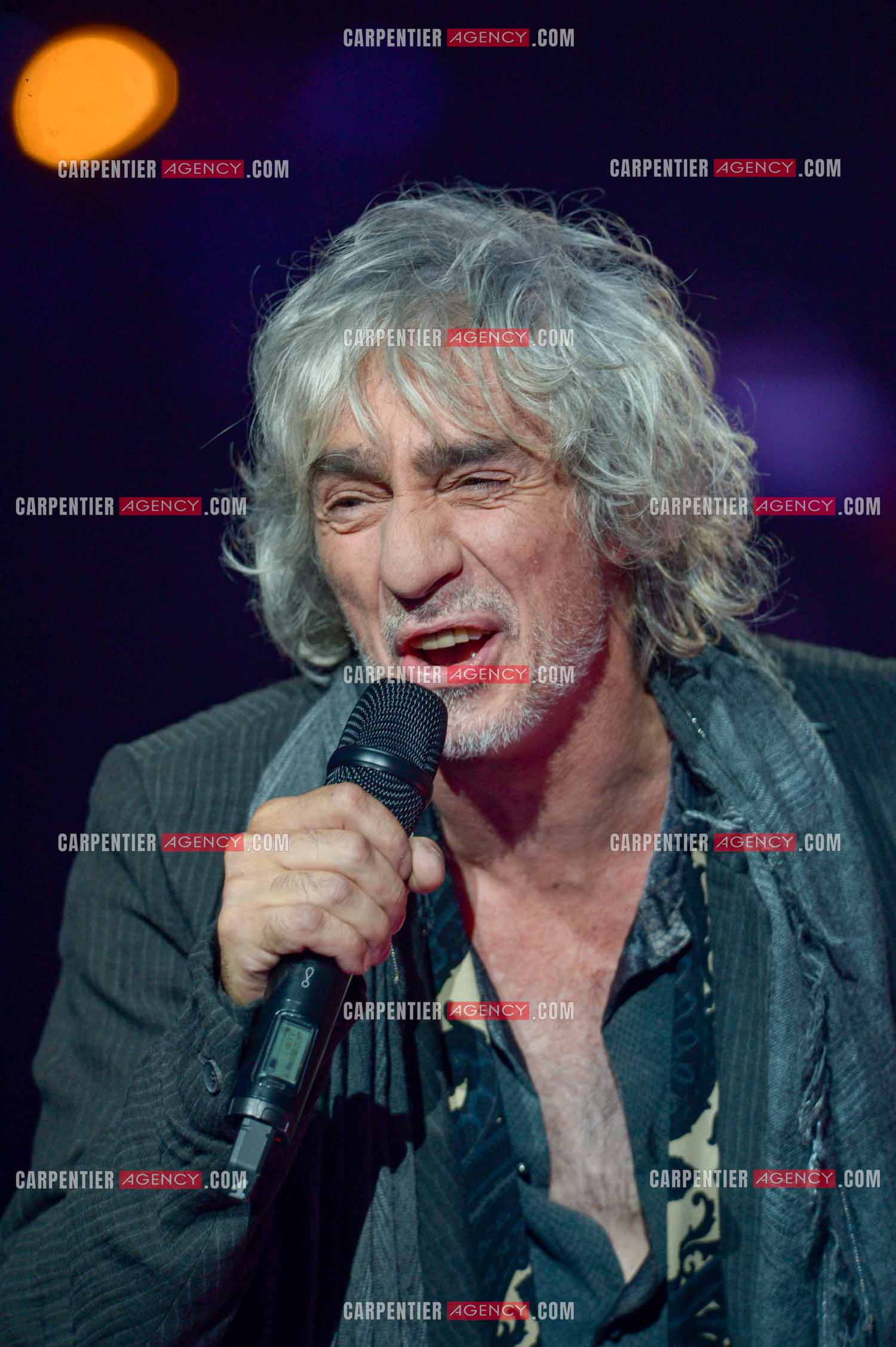 Le chanteur Louis Bertignac coach vocal de l'émission The Voice Kid's.  ( Exclusif )