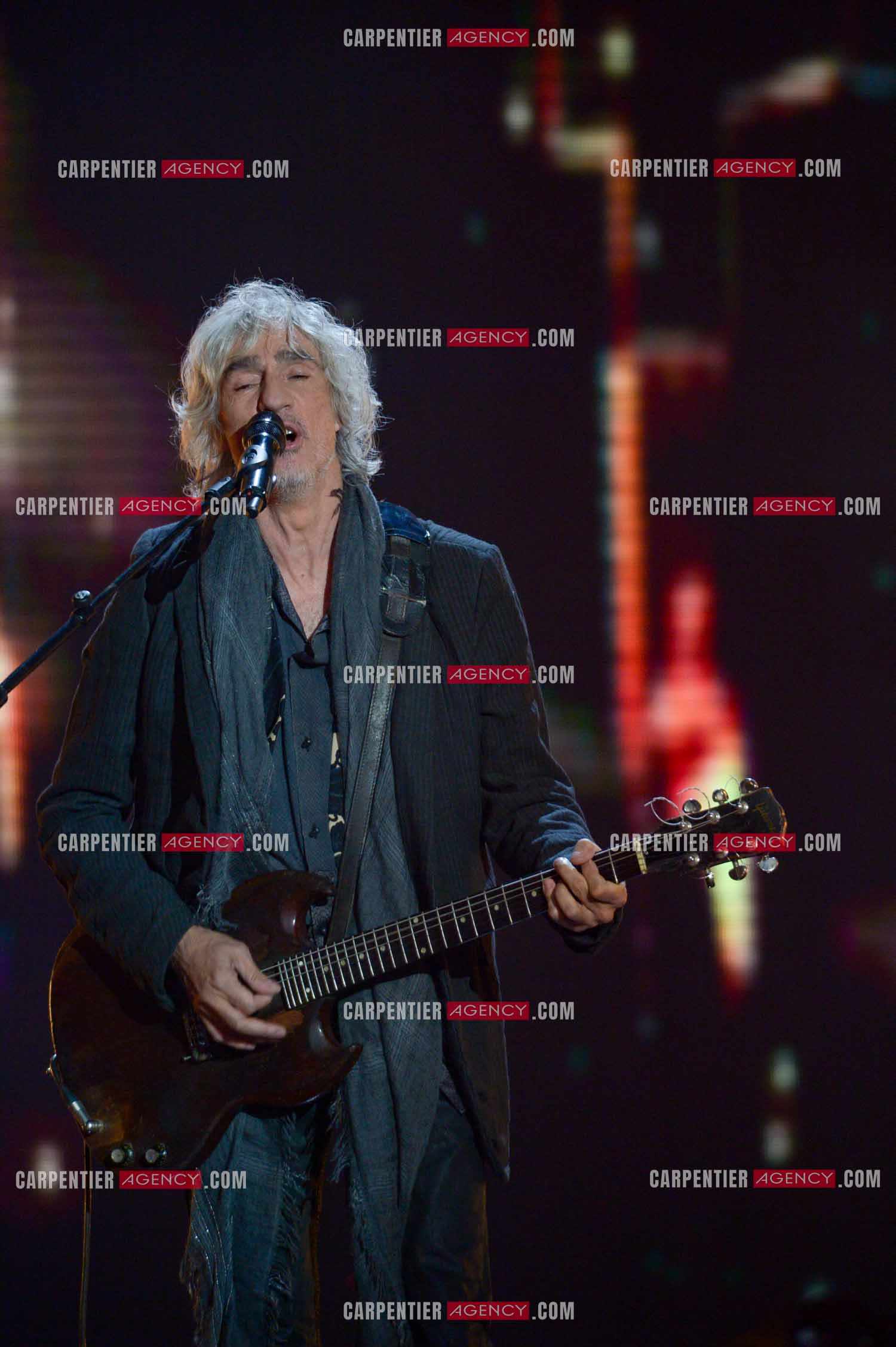 Le chanteur Louis Bertignac coach vocal de l'émission The Voice Kid's.  ( Exclusif )