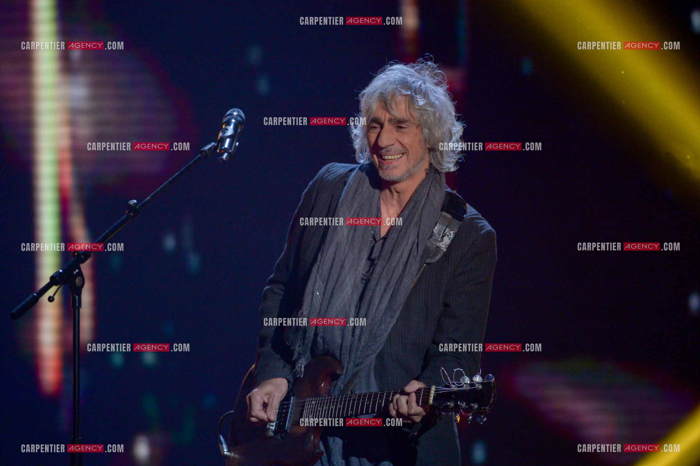 Le chanteur Louis Bertignac coach vocal de l'émission The Voice Kid's.  ( Exclusif )