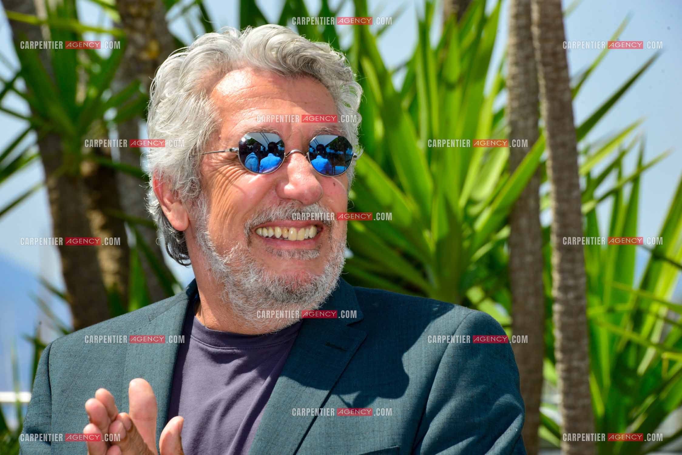 Festival de Cannes 2022. 75e édition, du 17 au 28 mai 2022 au Palais des festivals à Cannes. Alain Chabat assiste au photocall pour la projection du film “ Les causes de la Toux “.
