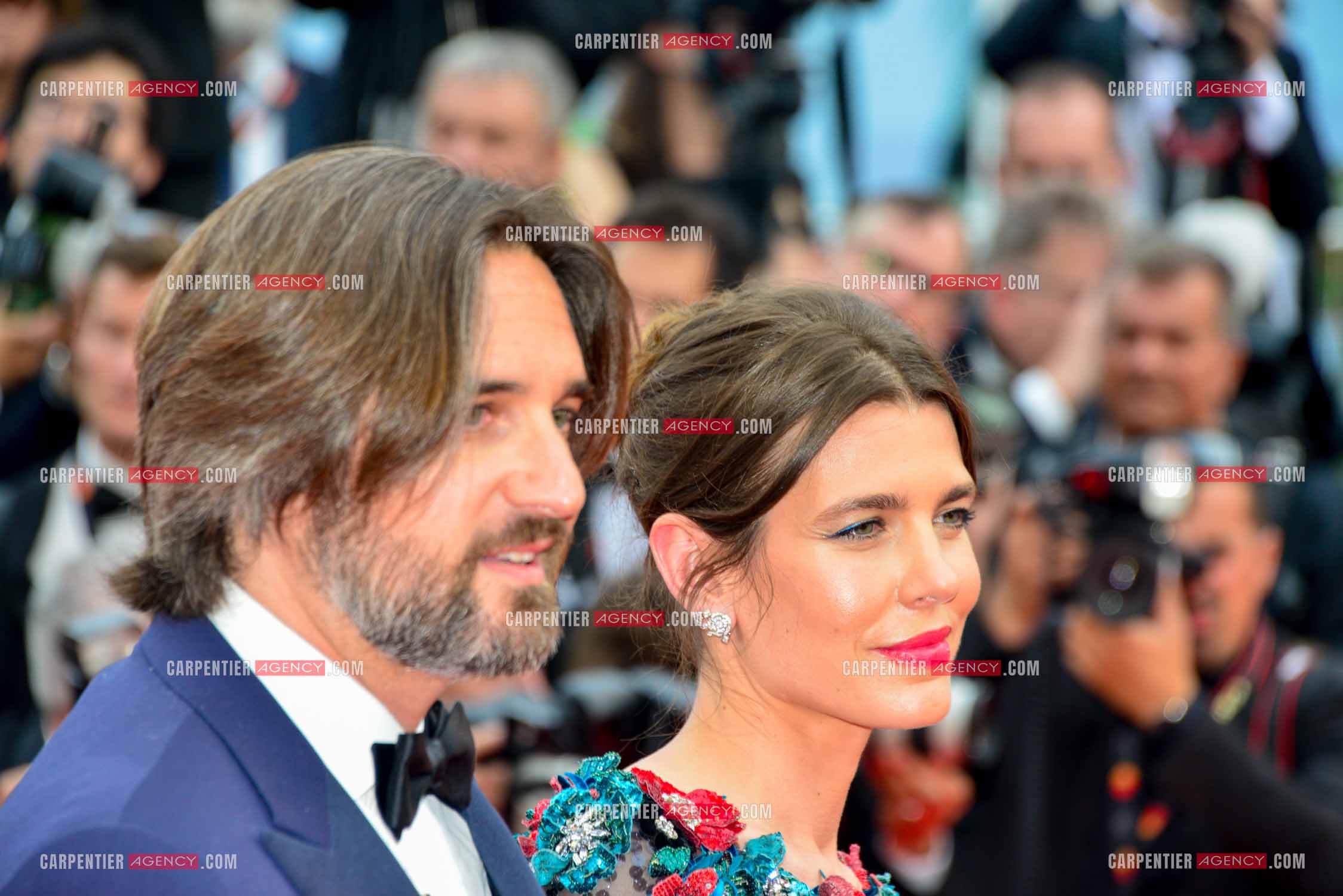 Festival de Cannes 2023. 76e édition, du 16 au 27 mai 2023 au Palais des festivals, à Cannes. Le producteur de cinéma‎ français Dimitri Rassam et Charlotte Casiraghi assistent à la cérémonie d'ouverture et à la projection du film “ Jeanne du Barry “.