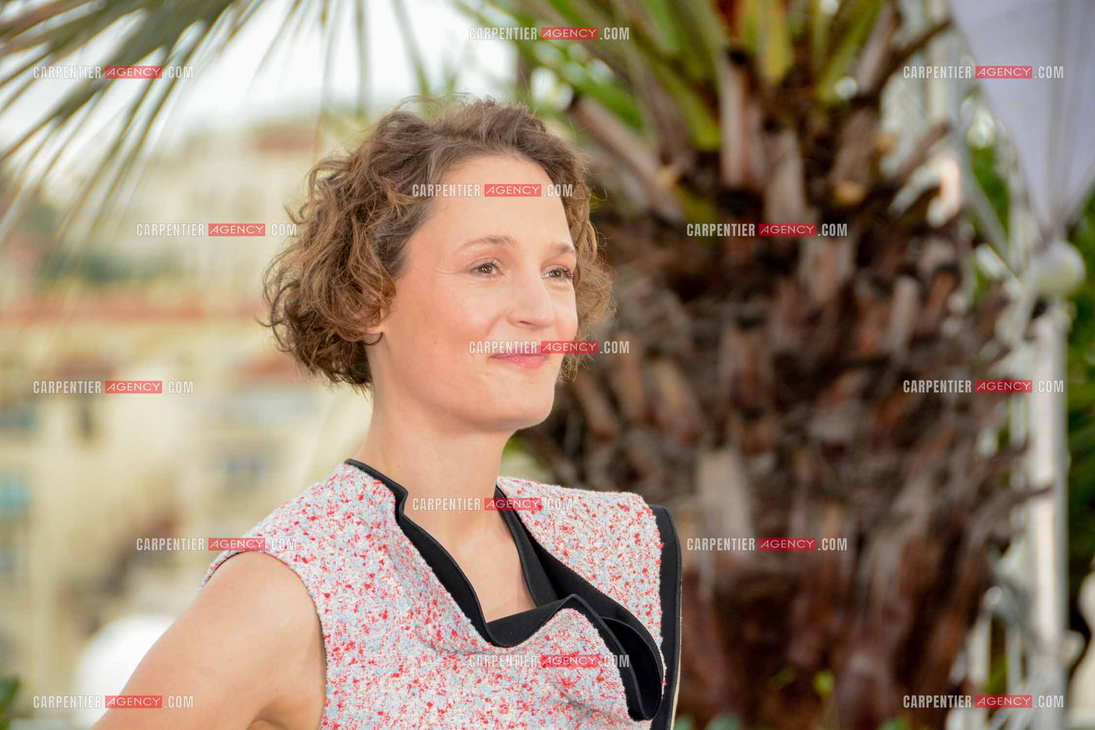 Ouverture du  77ème Festival de Cannes du 14 au 25 mai 2024. L' actrice luxembourgeoise Vicky Krieps.