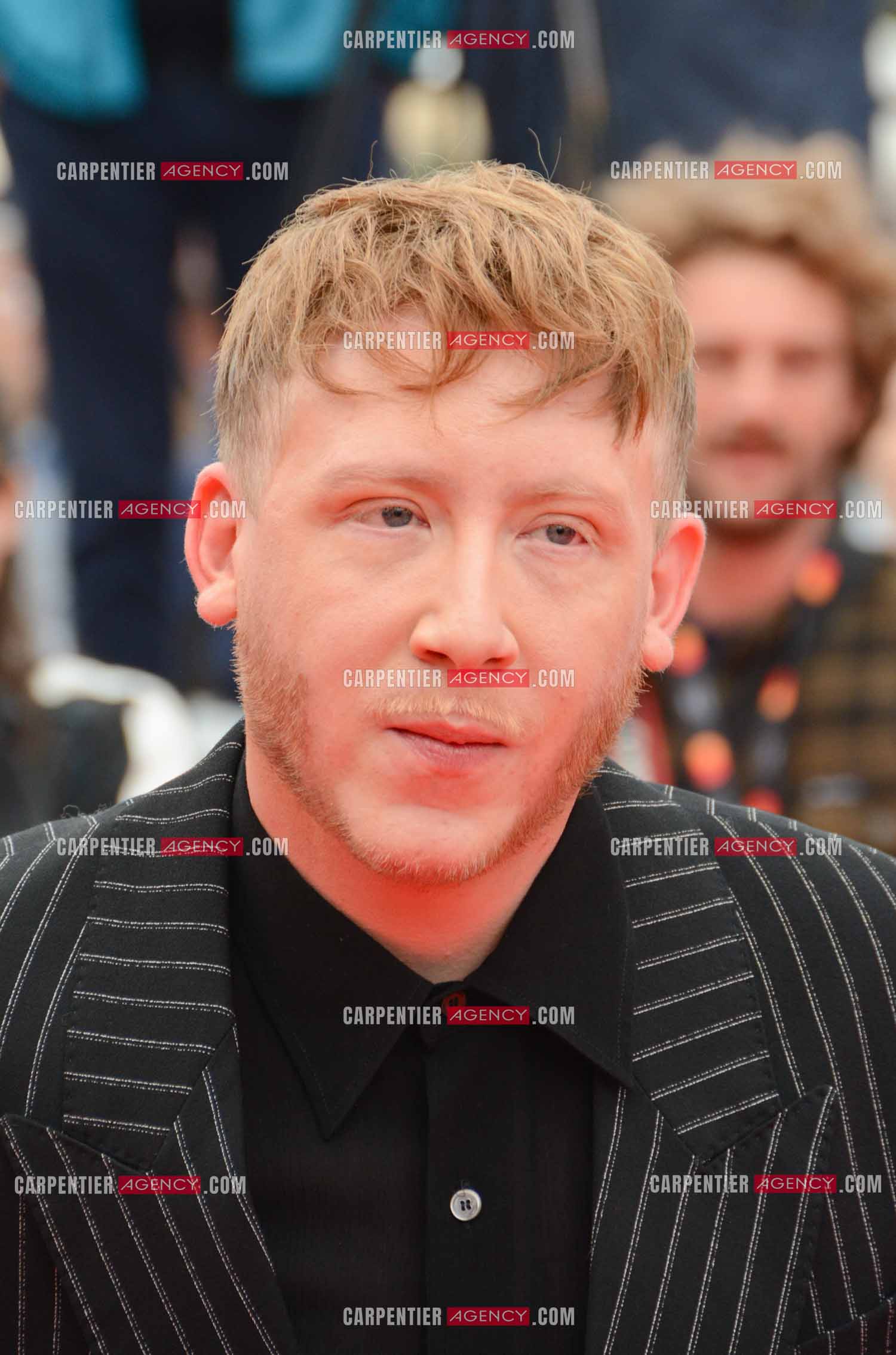 Festival de Cannes 2024. 77e édition du 14 au 25 Mai 2024. Le chanteur Eddy de Pretto - Montée des marches du film “ Diamant Brut “.