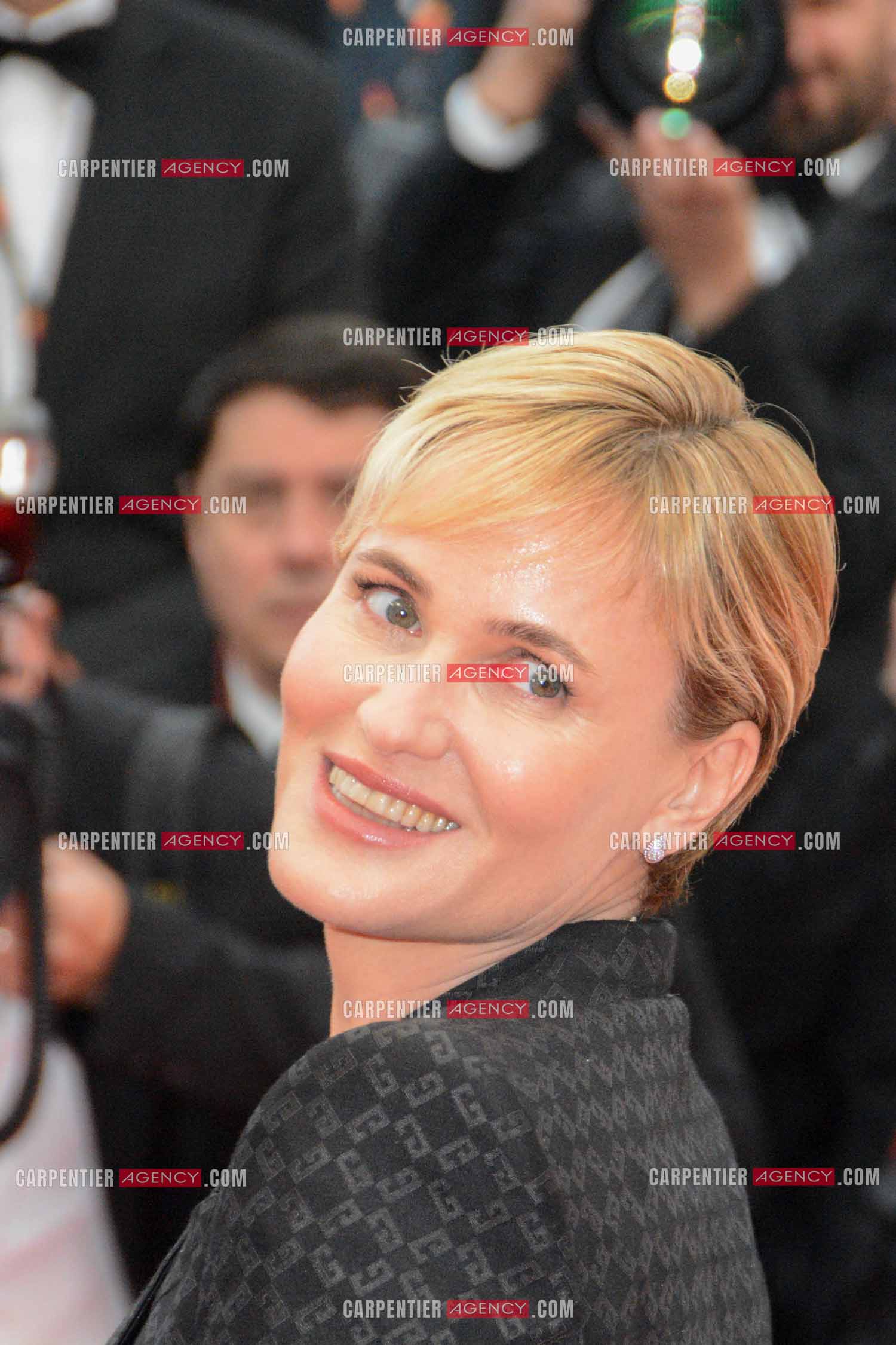 Festival de Cannes 2024. 77e édition du 14 au 25 Mai 2024. L'actrice française Judith Godrèche - Montée des marches du film “ Furiosa : Une saga de “ MAD MAX “.