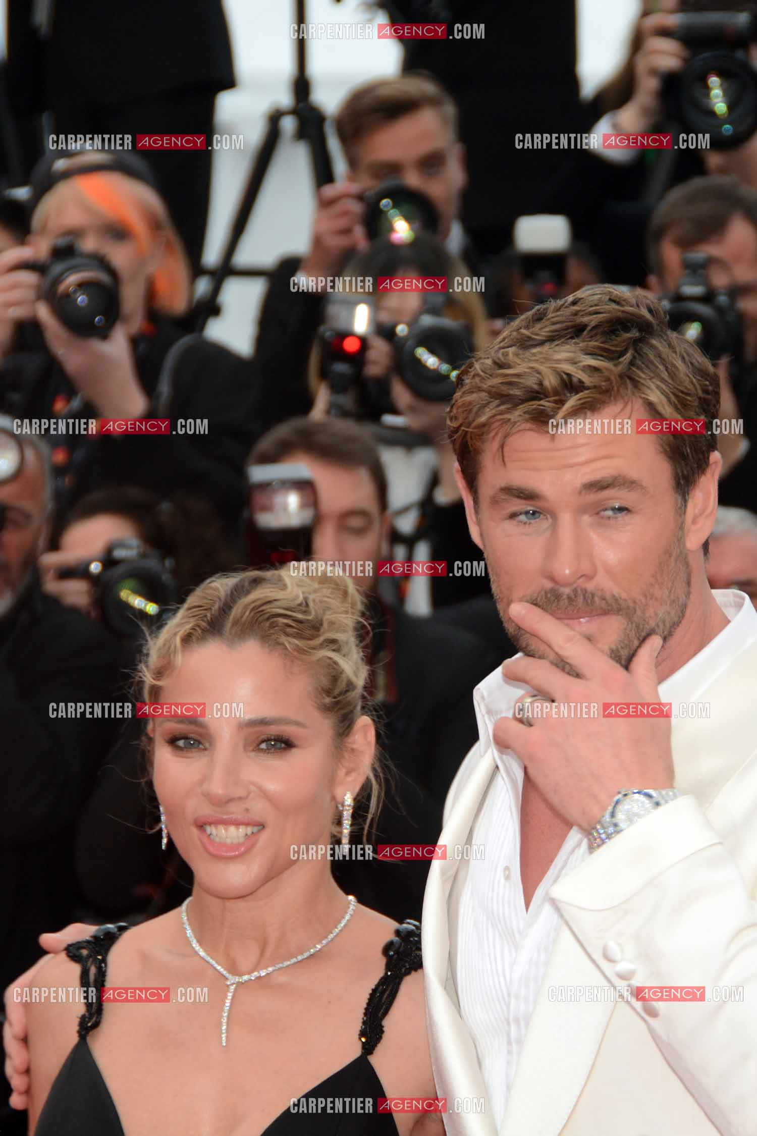 Festival de Cannes 2024. 77e édition du 14 au 25 Mai 2024. L'acteur australien Chris Hemsworth et sa femme Elsa Pataky - Montée des marches “ FURIOSA “. Une saga de “ MAD MAX “.