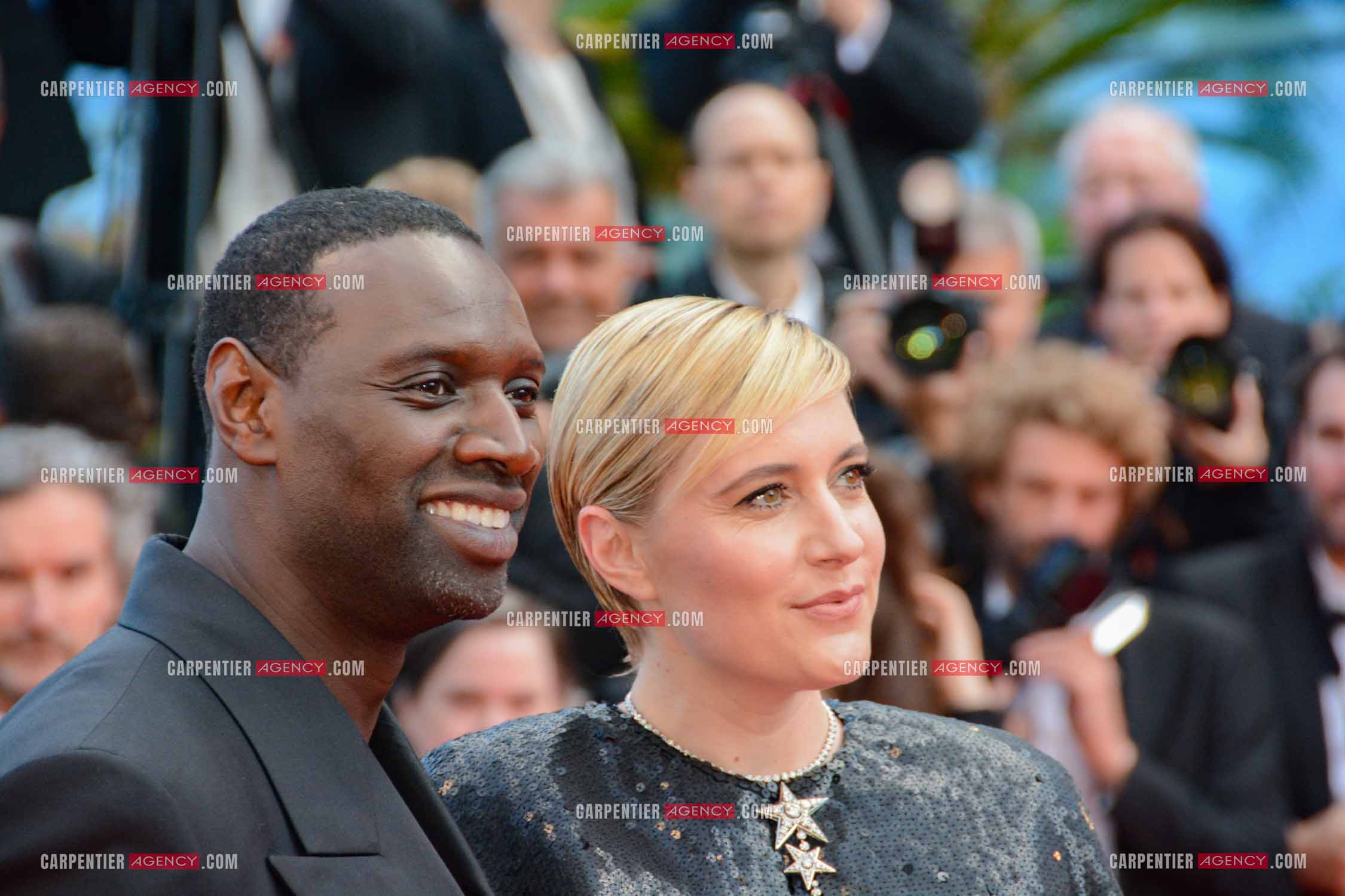 Festival de Cannes 2024. 77e édition du 14 au 25 Mai 2024. Montée des marches du film “ Megalopolis “. L'acteur Omar Sy et l'actrice Greta Gerwig.