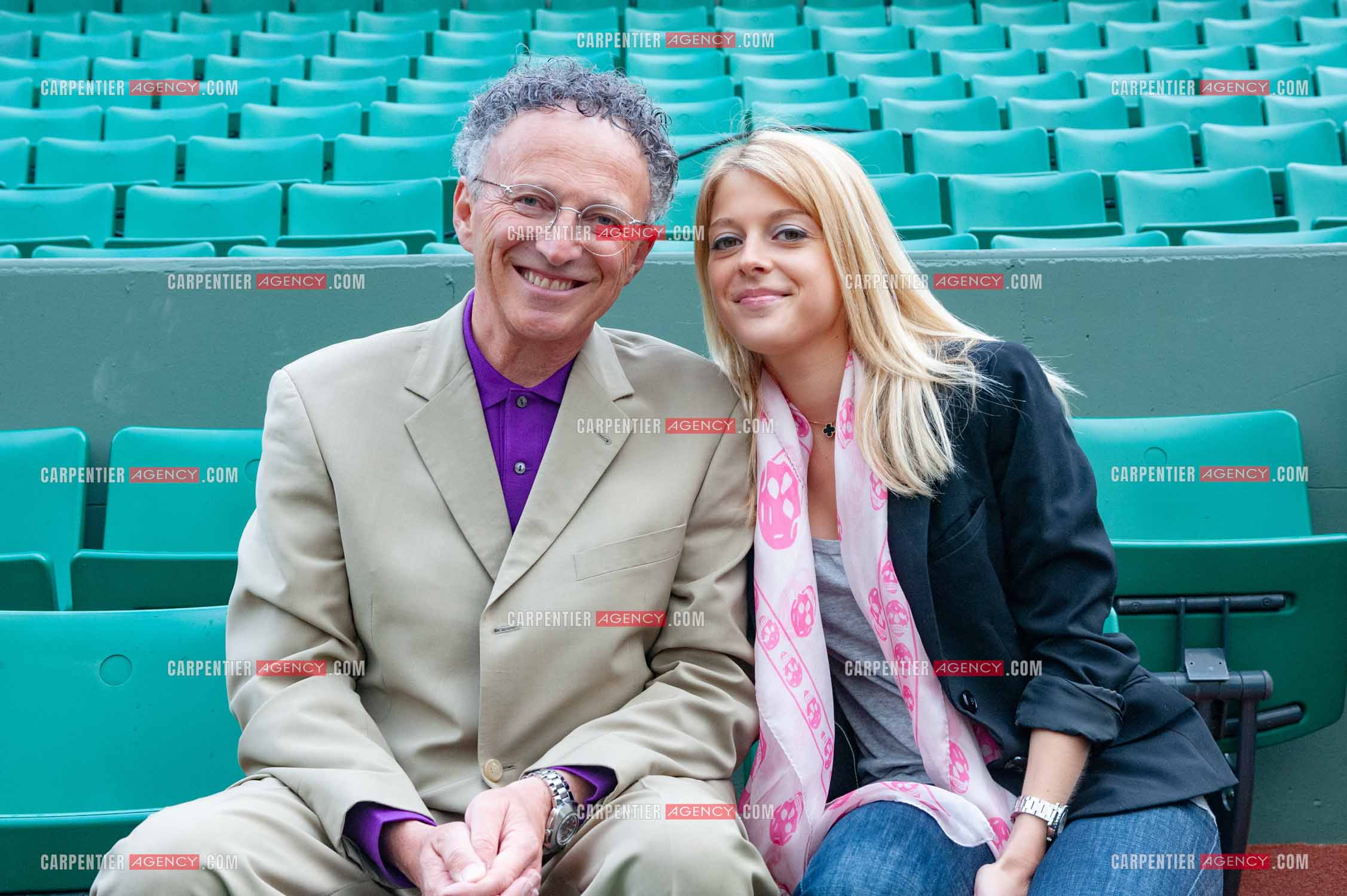Le journaliste Nelson Monfort à Roland-Garros. Nelson et sa fille Victoria. ( Exclusif )