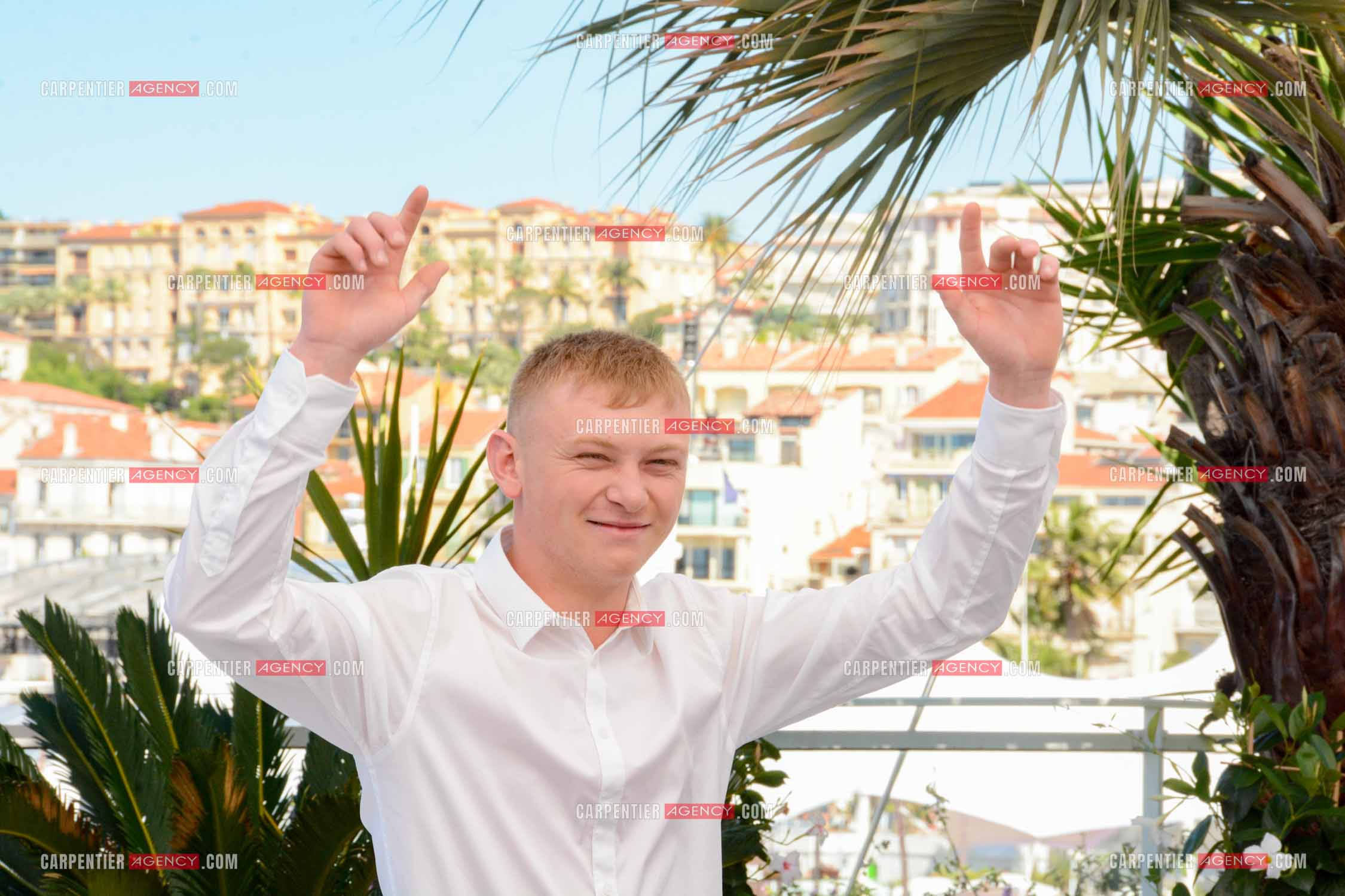 Festival de Cannes 2024. 77e édition du 14 au 25 Mai 2024. Photocall du film " Vingt Dieux ". L'acteur  Clément Faveau.
