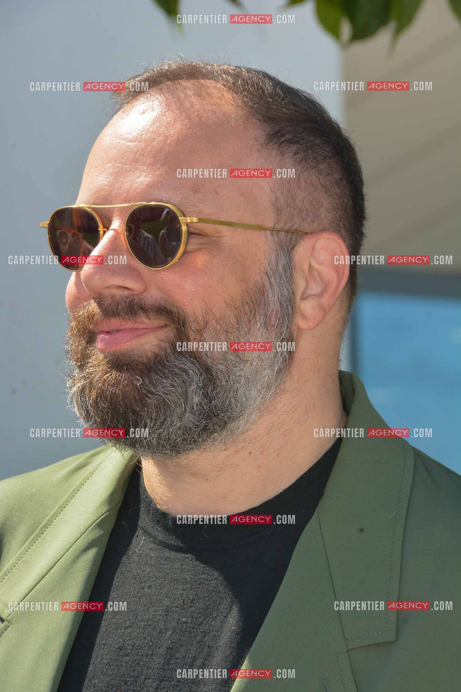 Festival de Cannes 2024. 77e édition du 14 au 25 Mai 2024. Photocall du film "Kinds of Kindness". Le réalisateur Grec Yorgos Lanthimos.