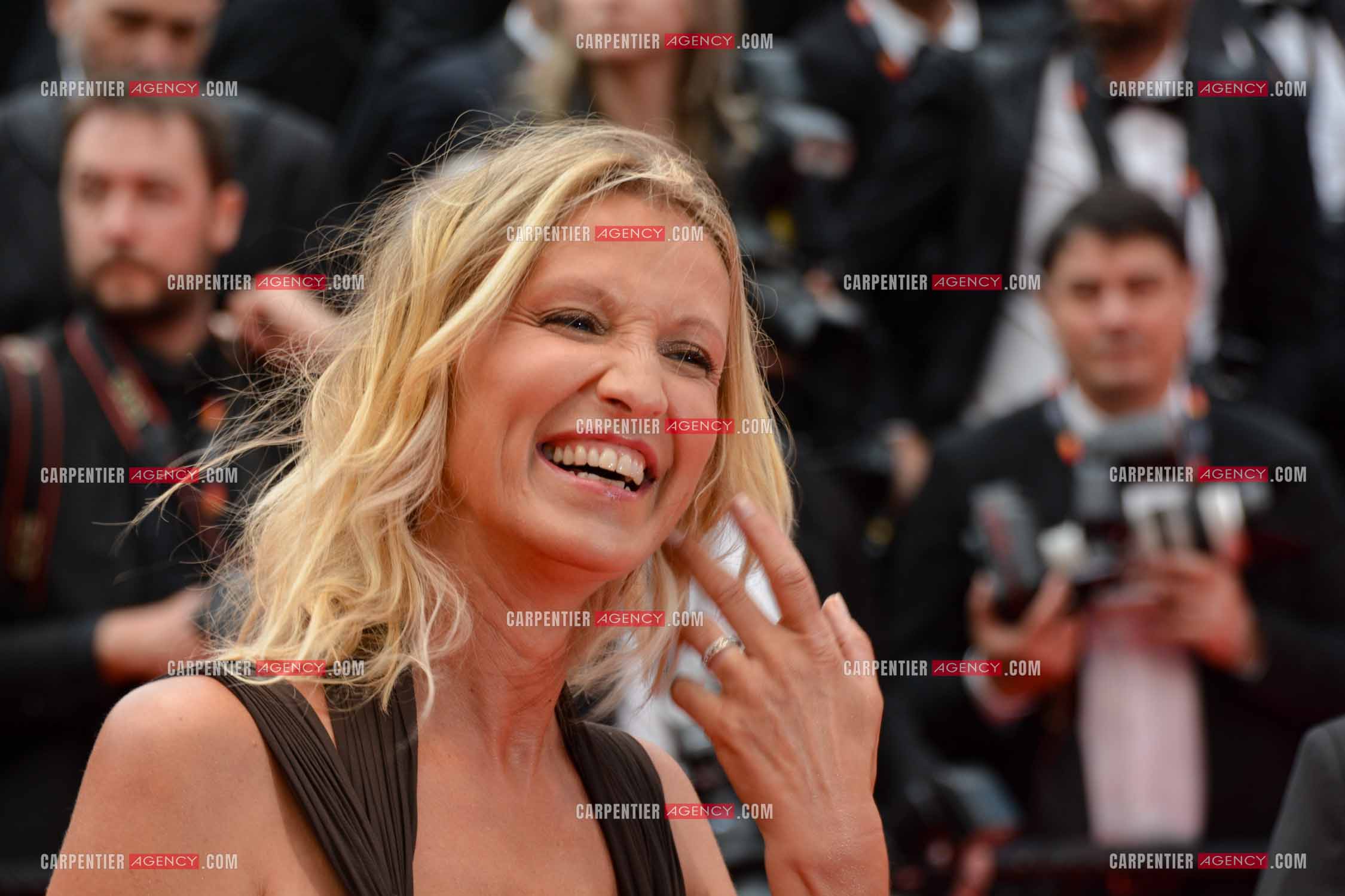 Ouverture du  77ème Festival de Cannes du 14 au 25 mai 2024. Présentation du film “Le Deuxieme Acte“. l'actrice Alexandra Lamy.