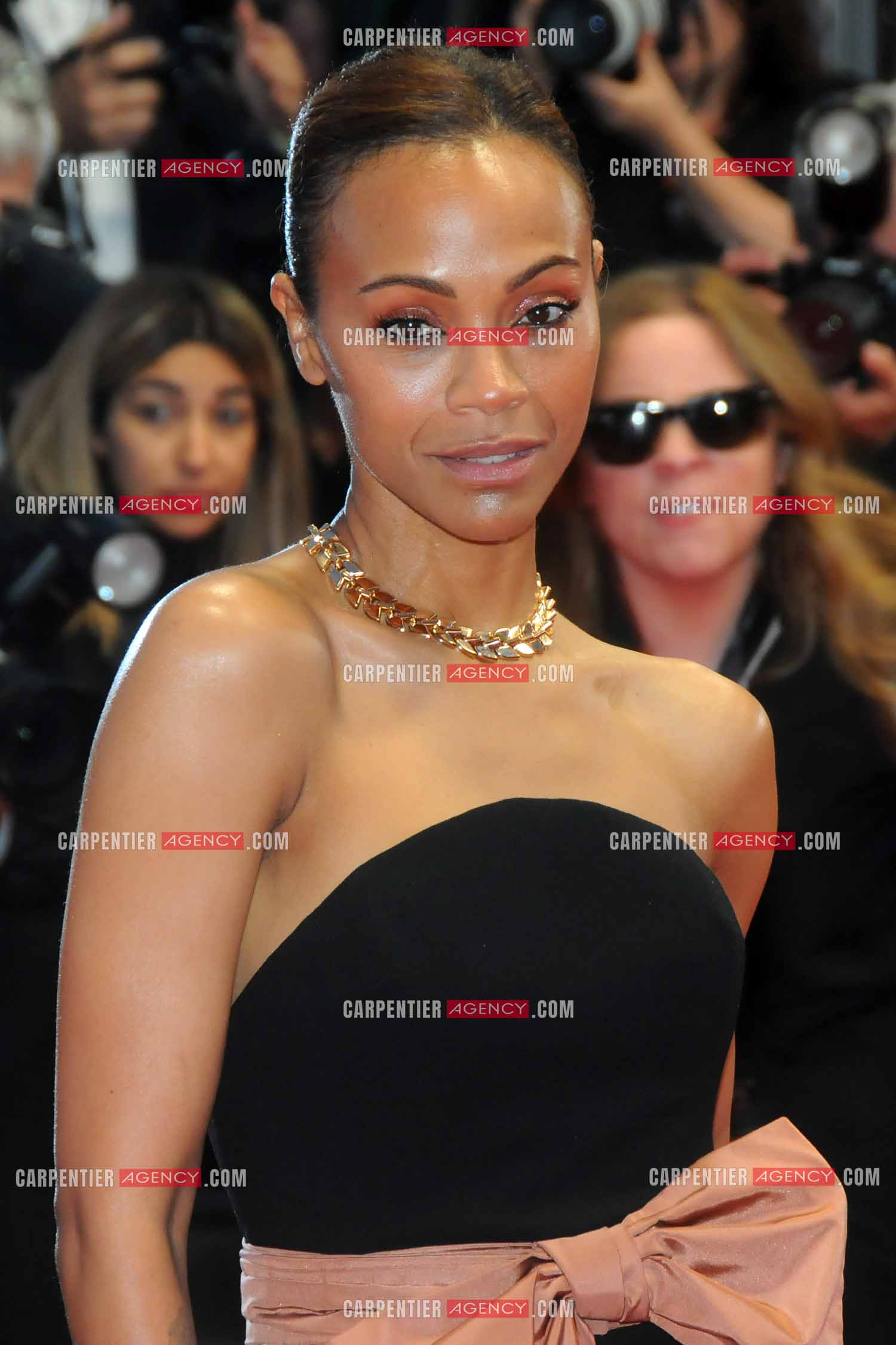 Ouverture du  77ème Festival de Cannes du 14 au 25 mai 2024. Montée des marches du film “ Emilia Perez “. L'actrice Zoe Saldana.
