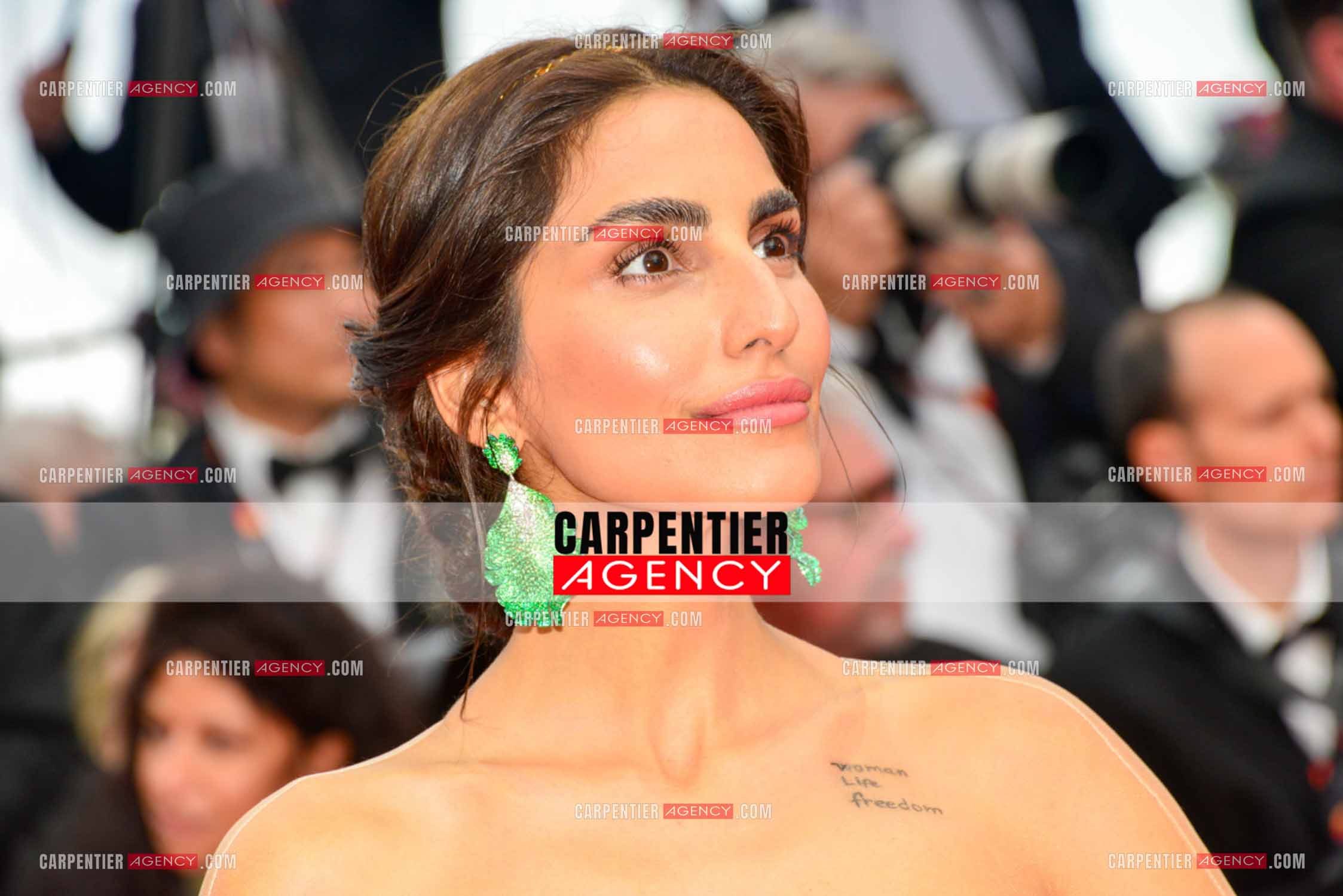 Festival de Cannes 2023. 76e édition, du 16 au 27 mai 2023 au Palais des festivals, à Cannes. Le mannequin iranien Farnoush Hamidian assiste à la cérémonie d'ouverture et à la projection du film “ Jeanne du Barry “.