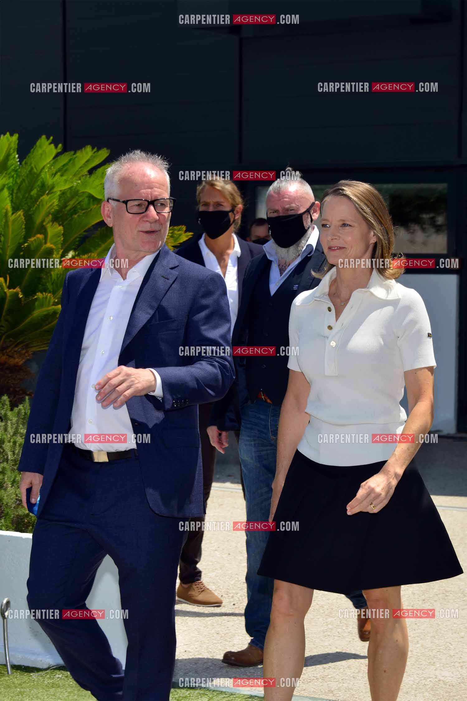Festival de Cannes 2021. 74e édition du 6 au 17 juillet 2021. Le délégué général du festival de Cannes Thierry Frémaux et l'actrice Jodie Foster, invitée d'honneur de ce festival.
