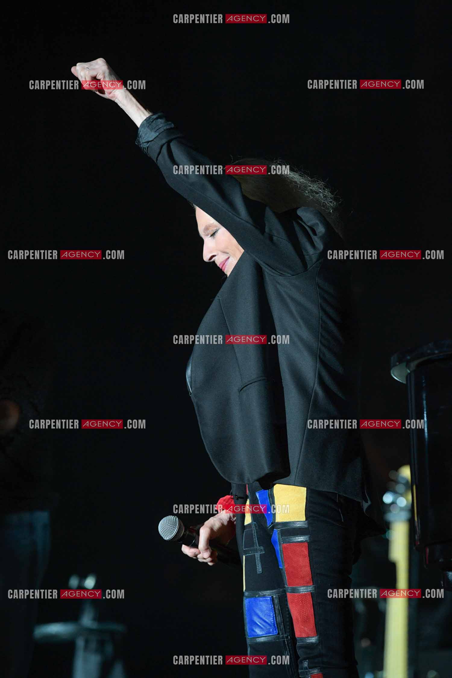 La chanteuse véronique Sanson en concert pour le festival du château de Solliès-Pont en 2021.   ( Exclusif )