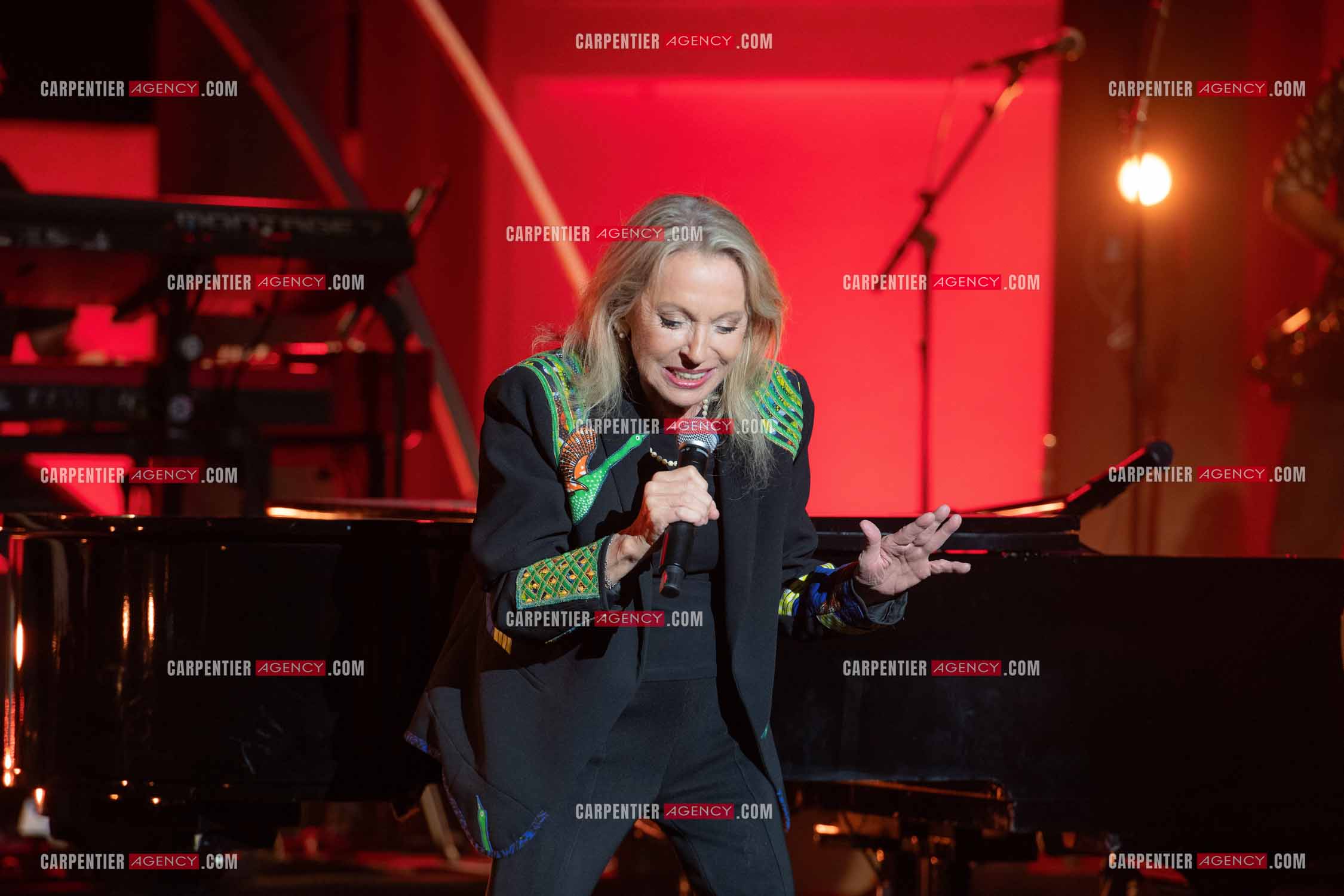 La chanteuse Véronique Sanson au festival de Ramatuelle pour sa dernière date de sa tournée d'été "Hasta Luego".      ( Exclusif )