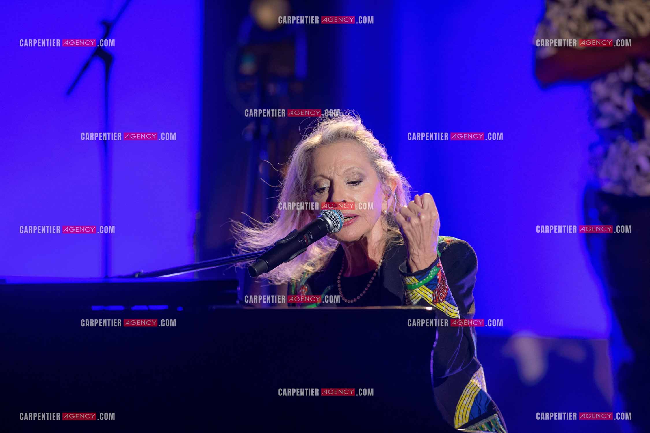 La chanteuse Véronique Sanson au festival de Ramatuelle pour sa dernière date de sa tournée d'été "Hasta Luego".      ( Exclusif )