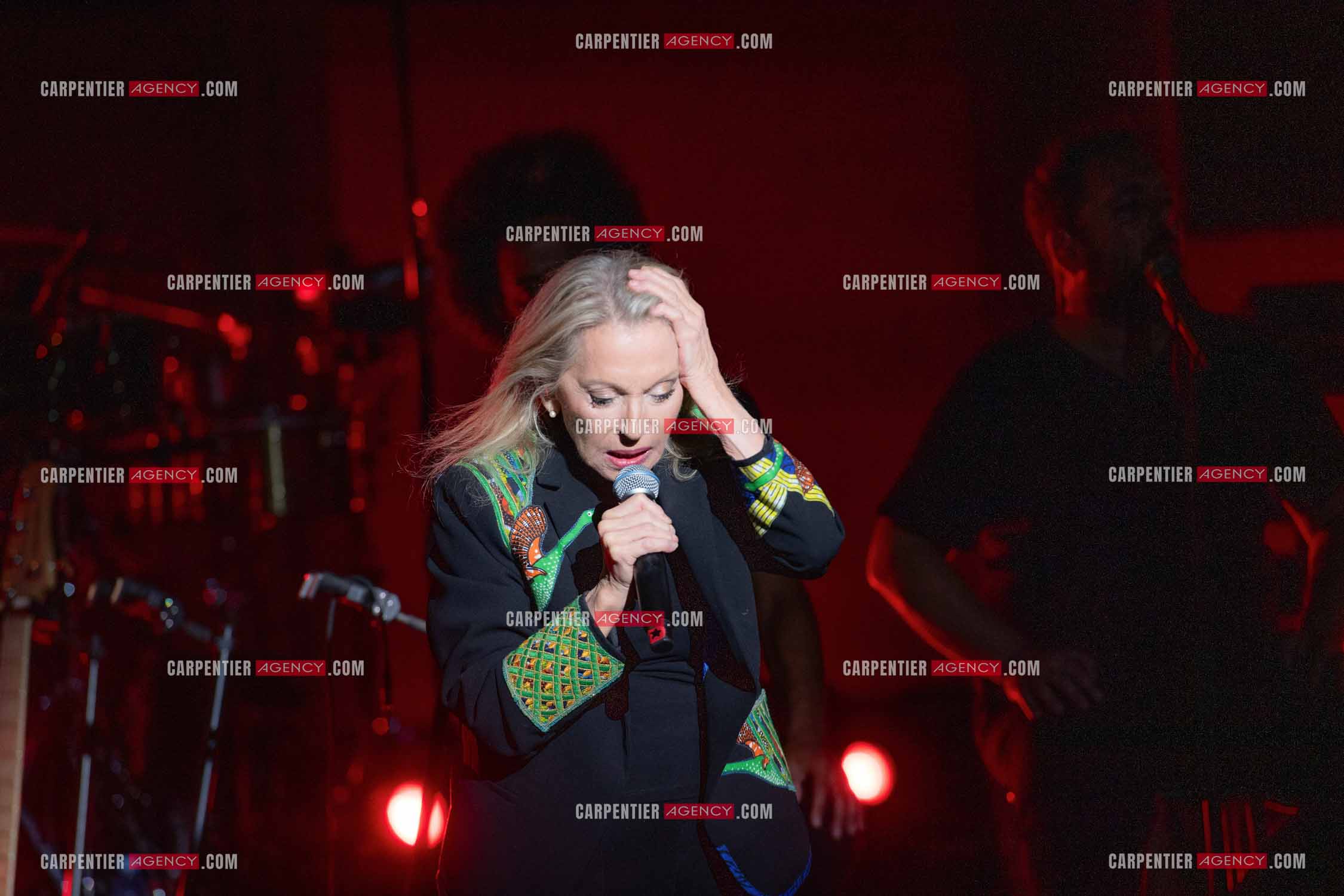 La chanteuse Véronique Sanson au festival de Ramatuelle pour sa dernière date de sa tournée d'été "Hasta Luego".      ( Exclusif )