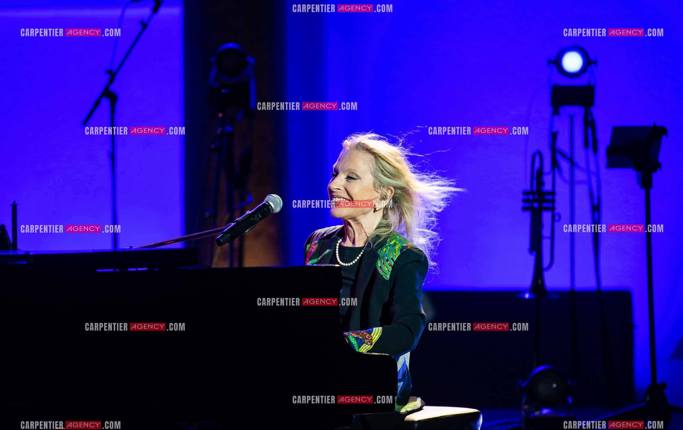 La chanteuse Véronique Sanson au festival de Ramatuelle pour sa dernière date de sa tournée d'été "Hasta Luego".    ( Exclusif )