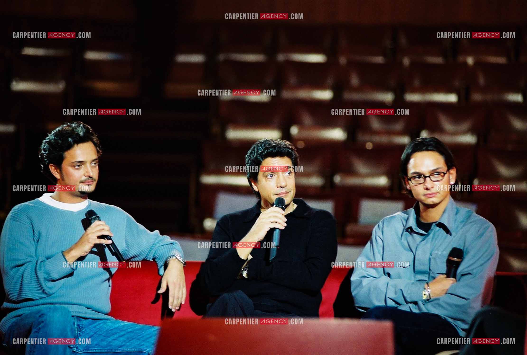 RTL Télévision rend hommage à Frédéric François autour de sa famille et ses amis. Frédéric avec ses deux fils, Vincent et Anthony.   ( Exclusif )