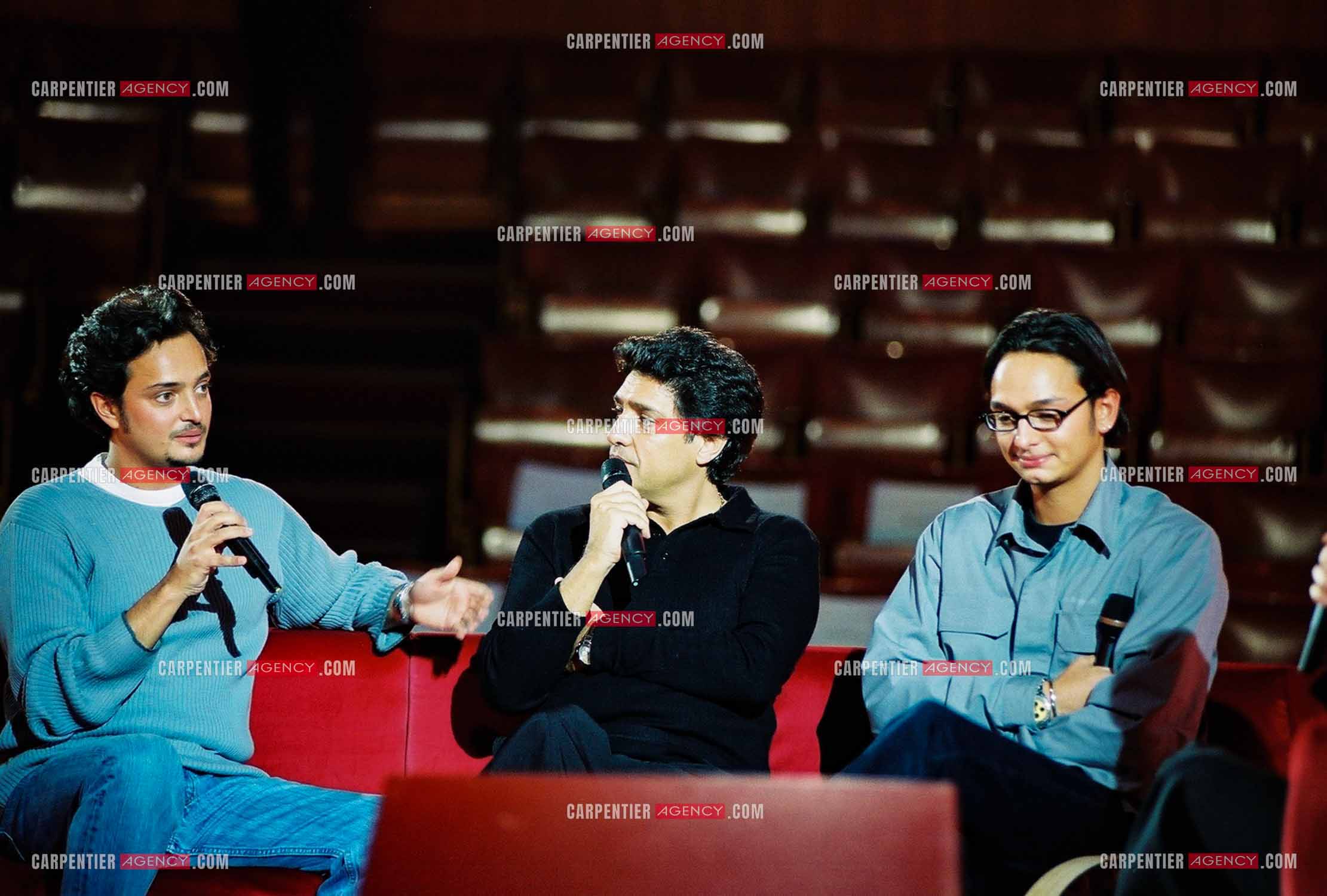RTL Télévision rend hommage à Frédéric François autour de sa famille et ses amis. Frédéric avec ses deux fils, Vincent et Anthony.   ( Exclusif )
