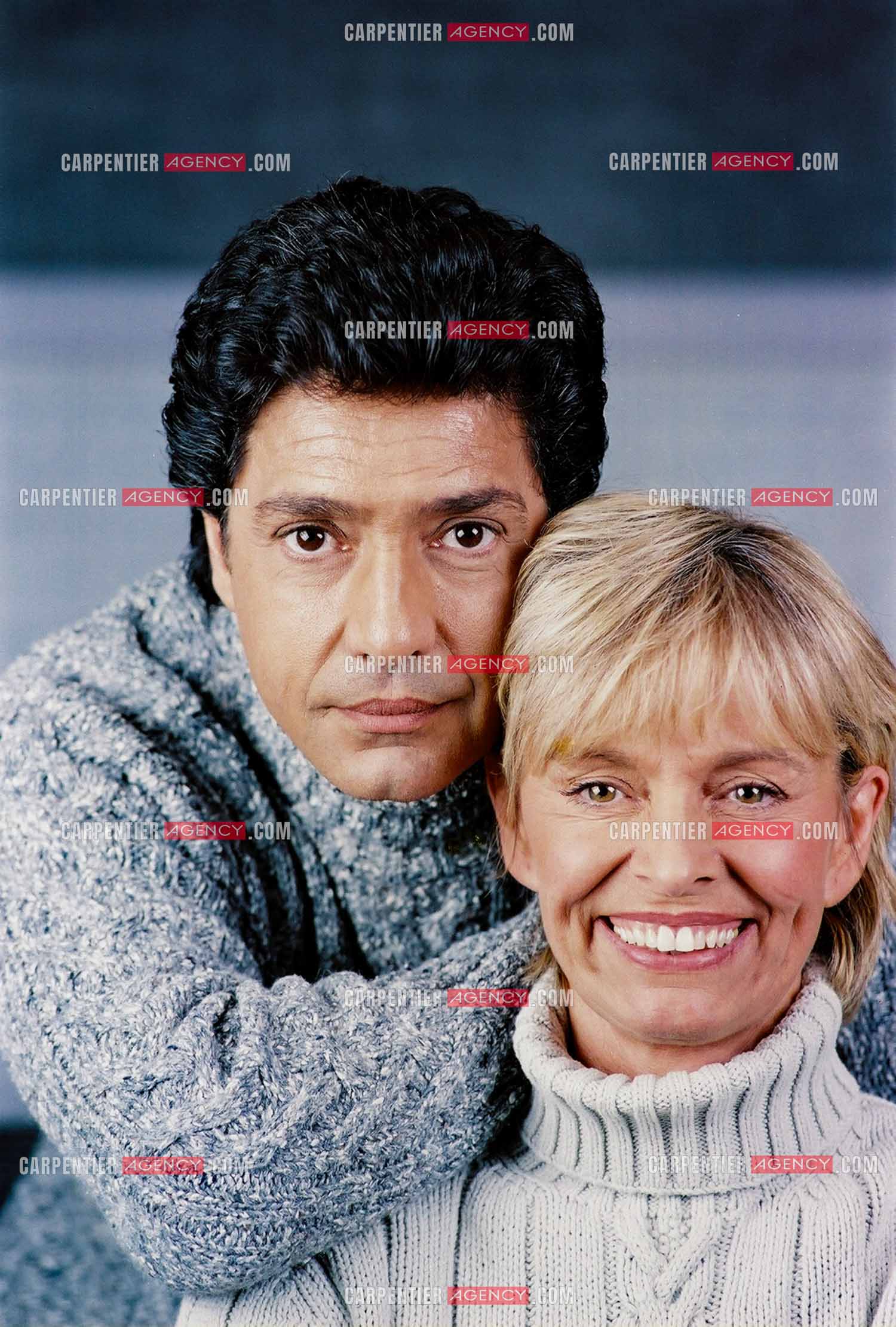 Le chanteur Frédéric François chez lui en Belgique. Frédéric et sa femme Monique.  ( Exclusif )