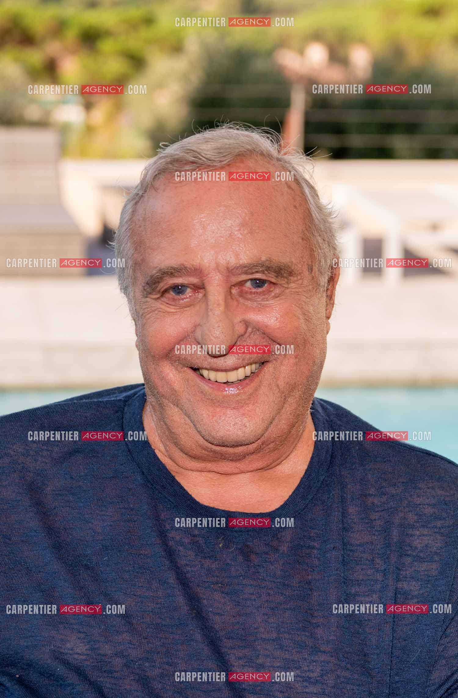 Le créateur de mode Daniel Hechter chez lui dans sa résidence de St Tropez en 2023.   ( Exclusif )