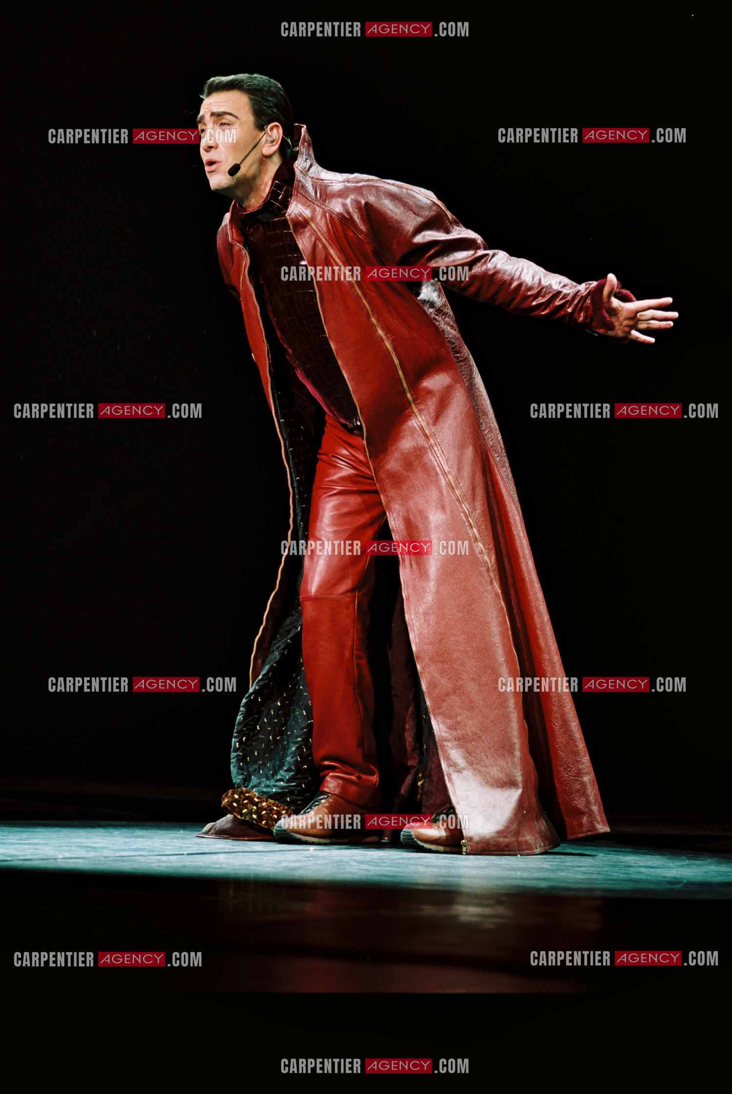 Photo R-JUL-2001-54083