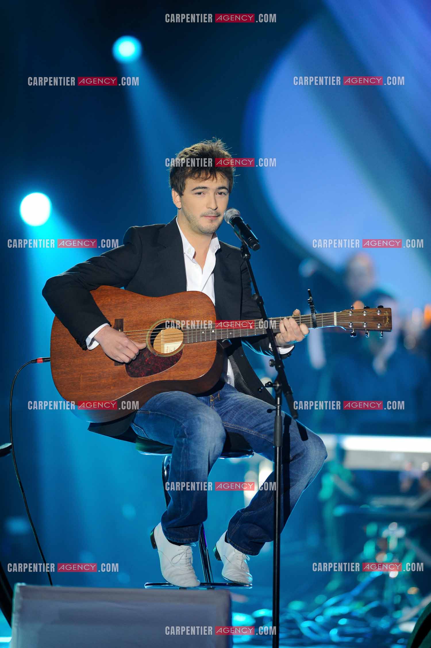 Le chanteur Renan Luce en concert au Zénith de Paris en 2009.