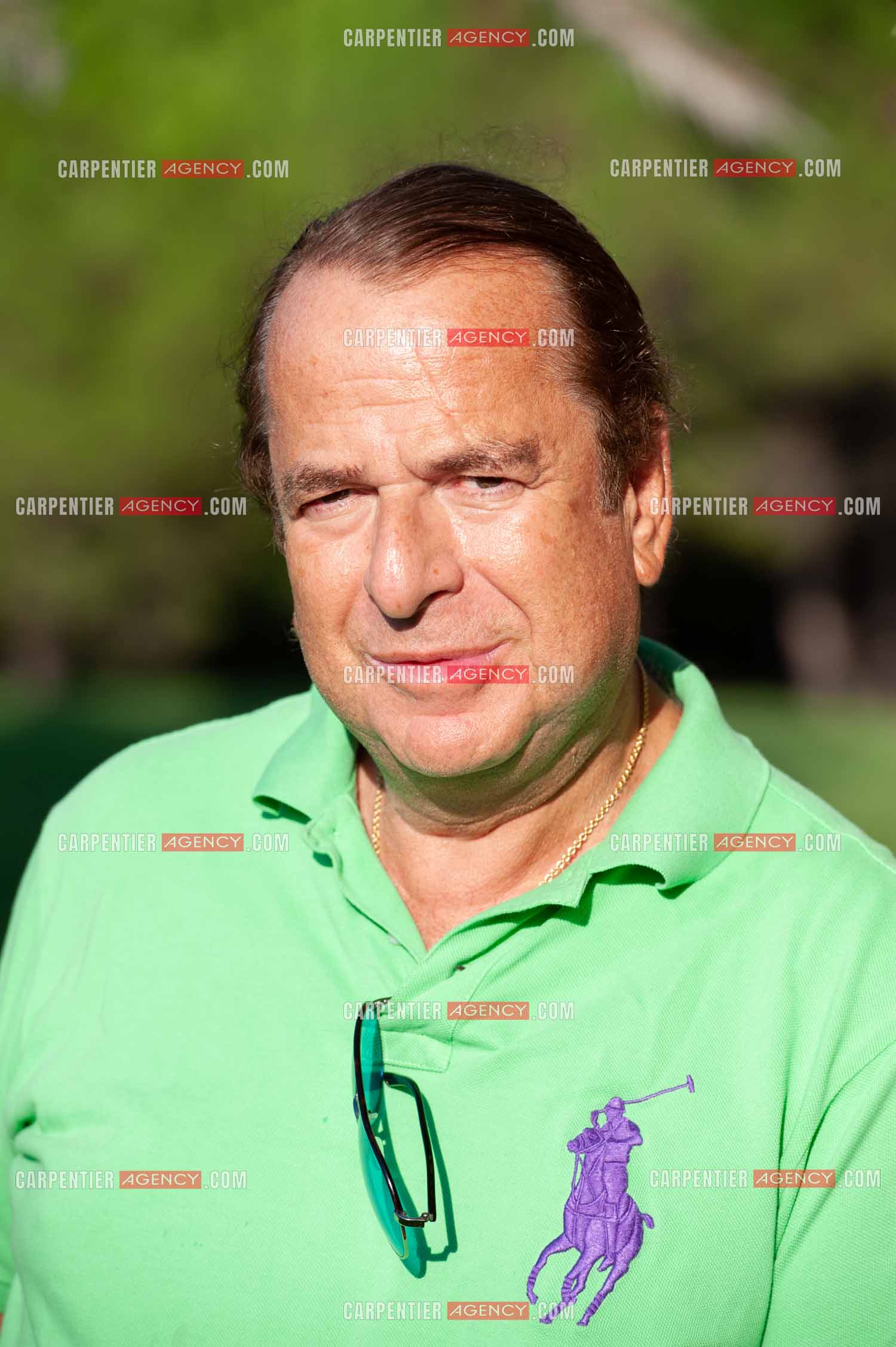 Portrait de l'écrivain Paul-Loup Sulitzer lors de ses vacances a St Tropez.  ( Exclusif )