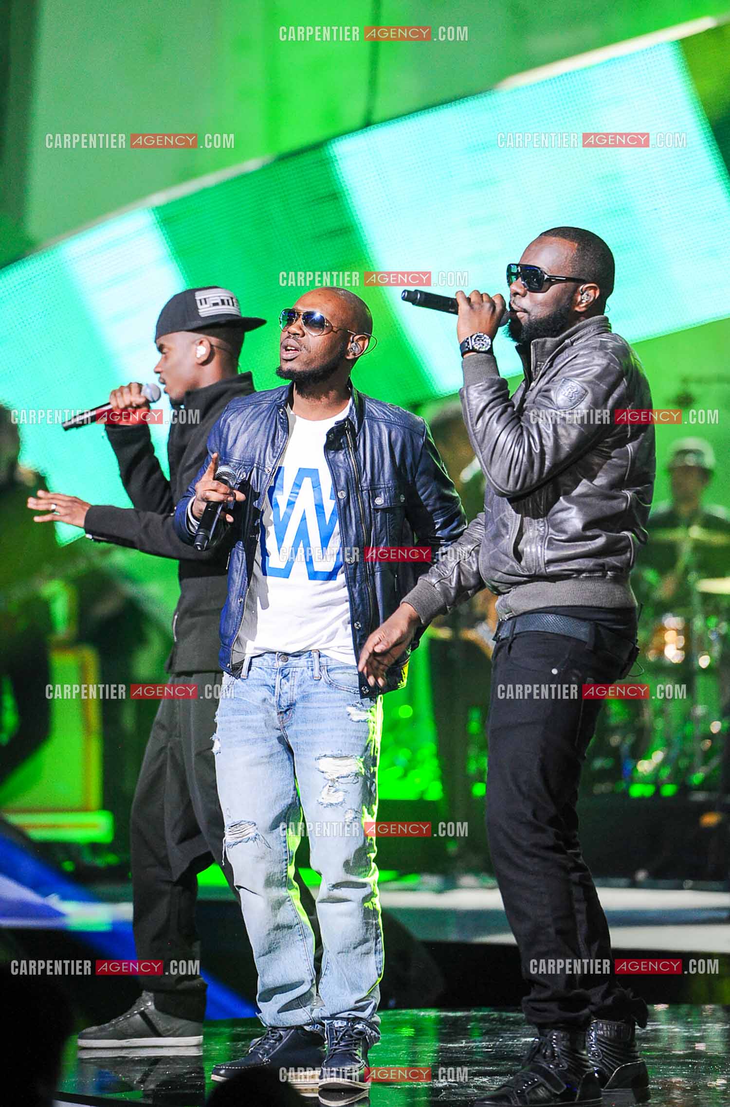 Le groupe SEXION D'ASSAUT avec son leader Maître Gim's aux Victoires de la musique en 2013 au Zénith de Paris.     ( Exclusif )