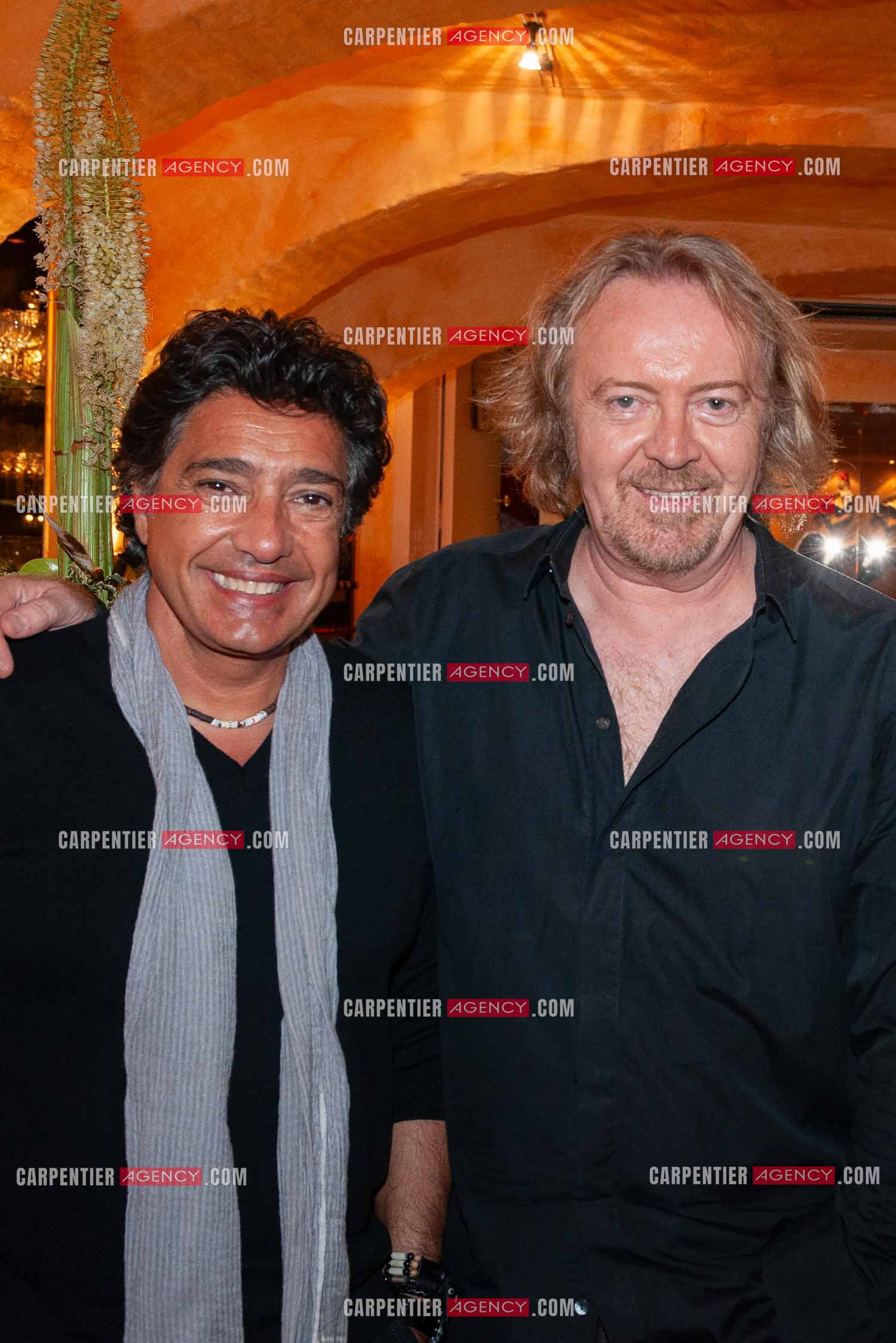 Émission spéciale en Belgique réunissant les Italianos Belges. L'attaché de presse. Frédéric François et Umberto Tozzi.                   ( Exclusif )                                   Photos complémentaires sur le site www.carpentieragency.com