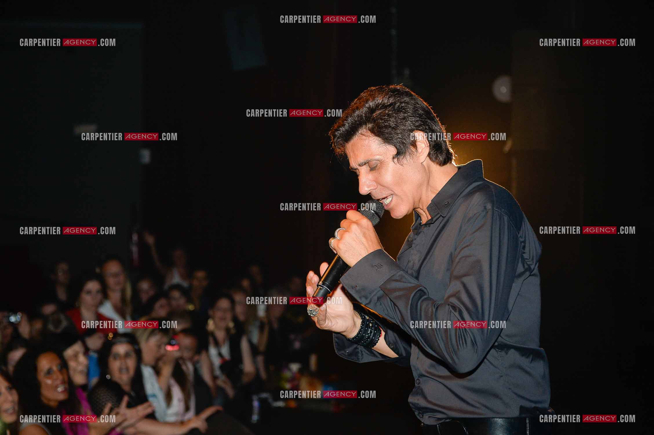 Le chanteur Jean-Luc Lahaye en concert. Artiste de la tournée STARS 80.        ( Exclusif )