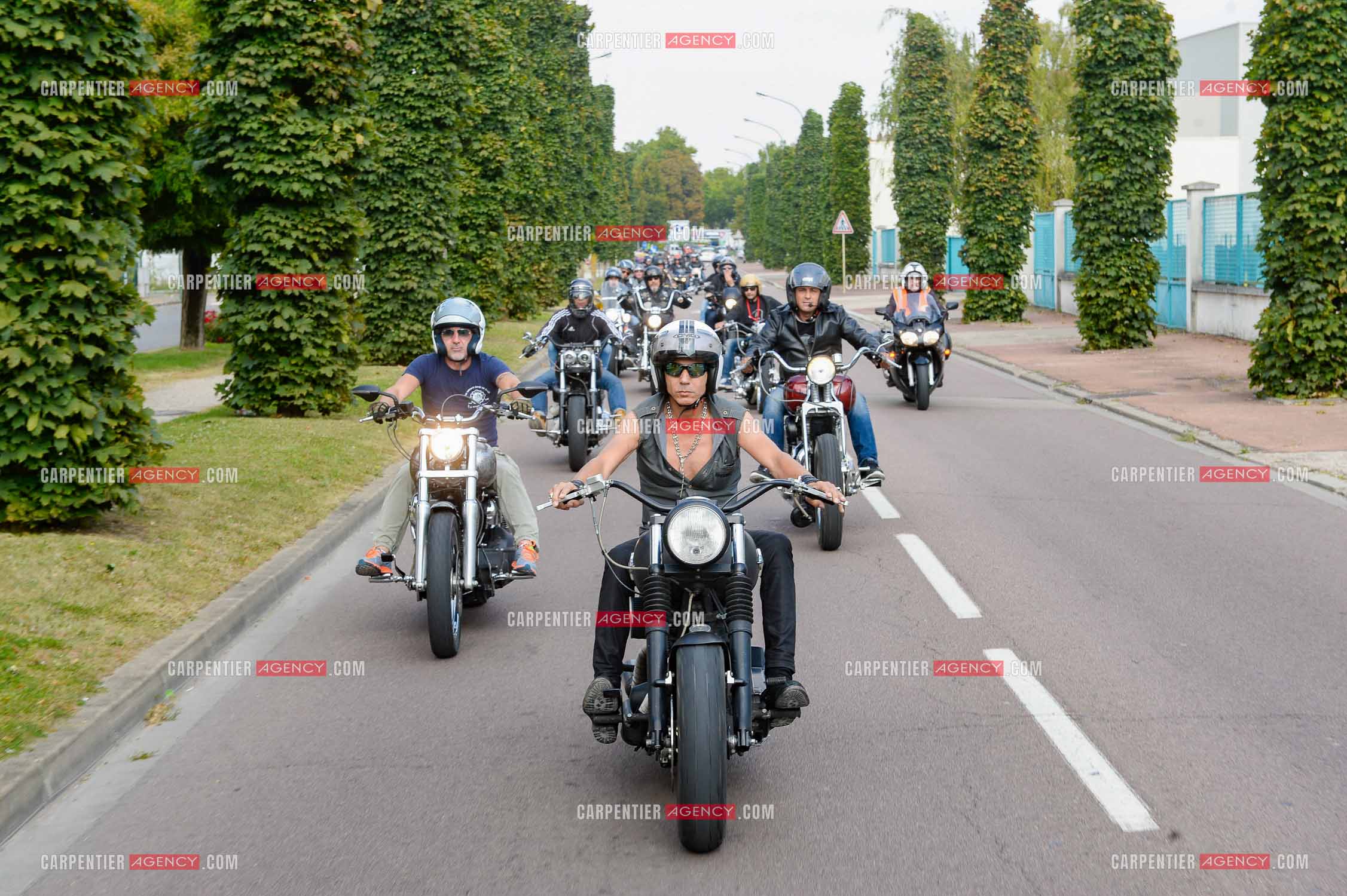 Le chanteur Jean-Luc Lahaye lors d'une concentration Harley Davidson a Sens. Artiste de la tournée STARS 80.        ( Exclusif )