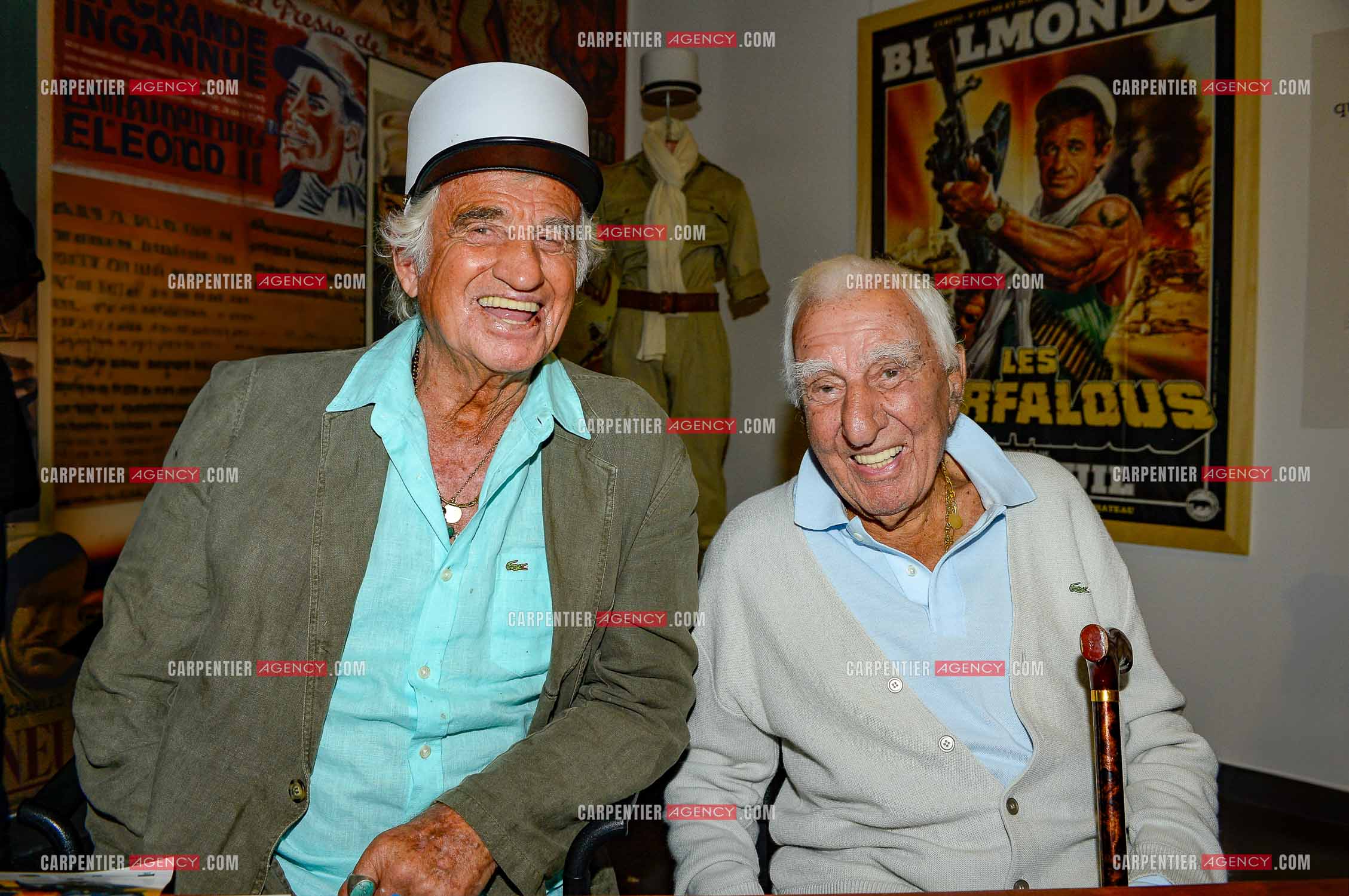 Sur le parrainage de Monsieur Jean-Paul BELMONDO le musée de la Légion étrangère à Aubagne accueille jusqu’au 27 août 2017, une exposition inédite sur le thème : “ Légion et cinéma, quand le 7e art s’empare du képi blanc “. Jean-Paul Belmondo et son ami l'acteur Charles Gérard au musée de la Legion étrangère.