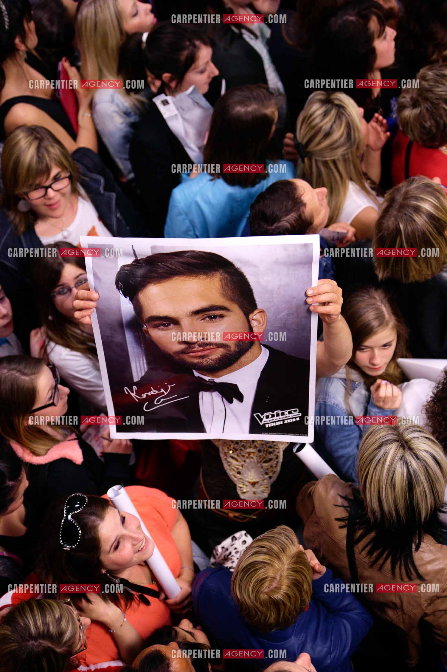 Le chanteur Kendji Girac en concert au Zénith de Amiens.